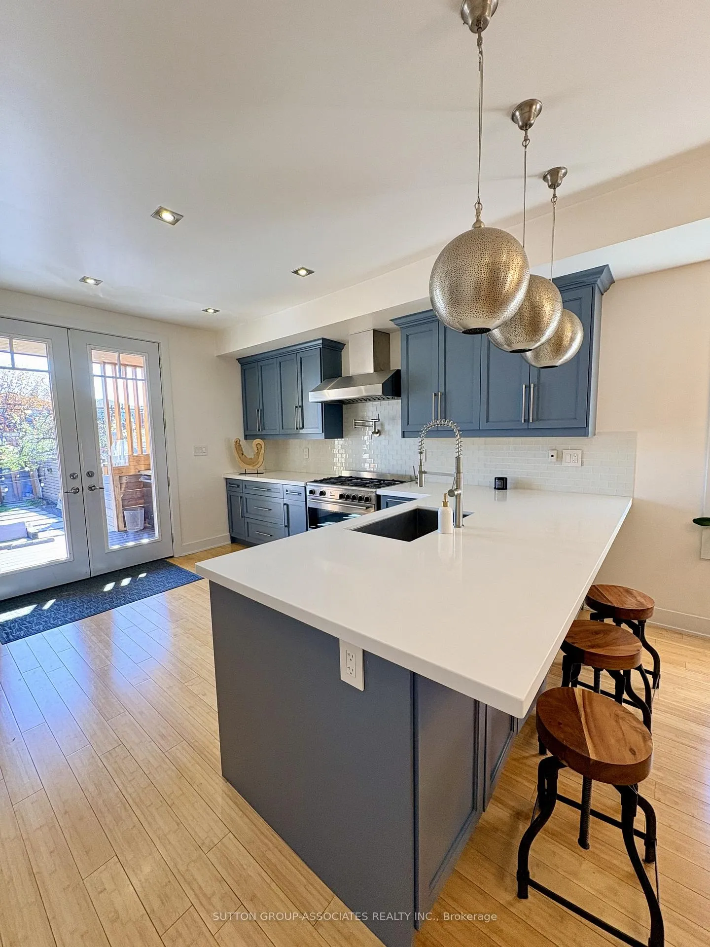 Photo 10 of 215 Ennerdale Road, Toronto, Caledonia-Fairbank — HOMEH
