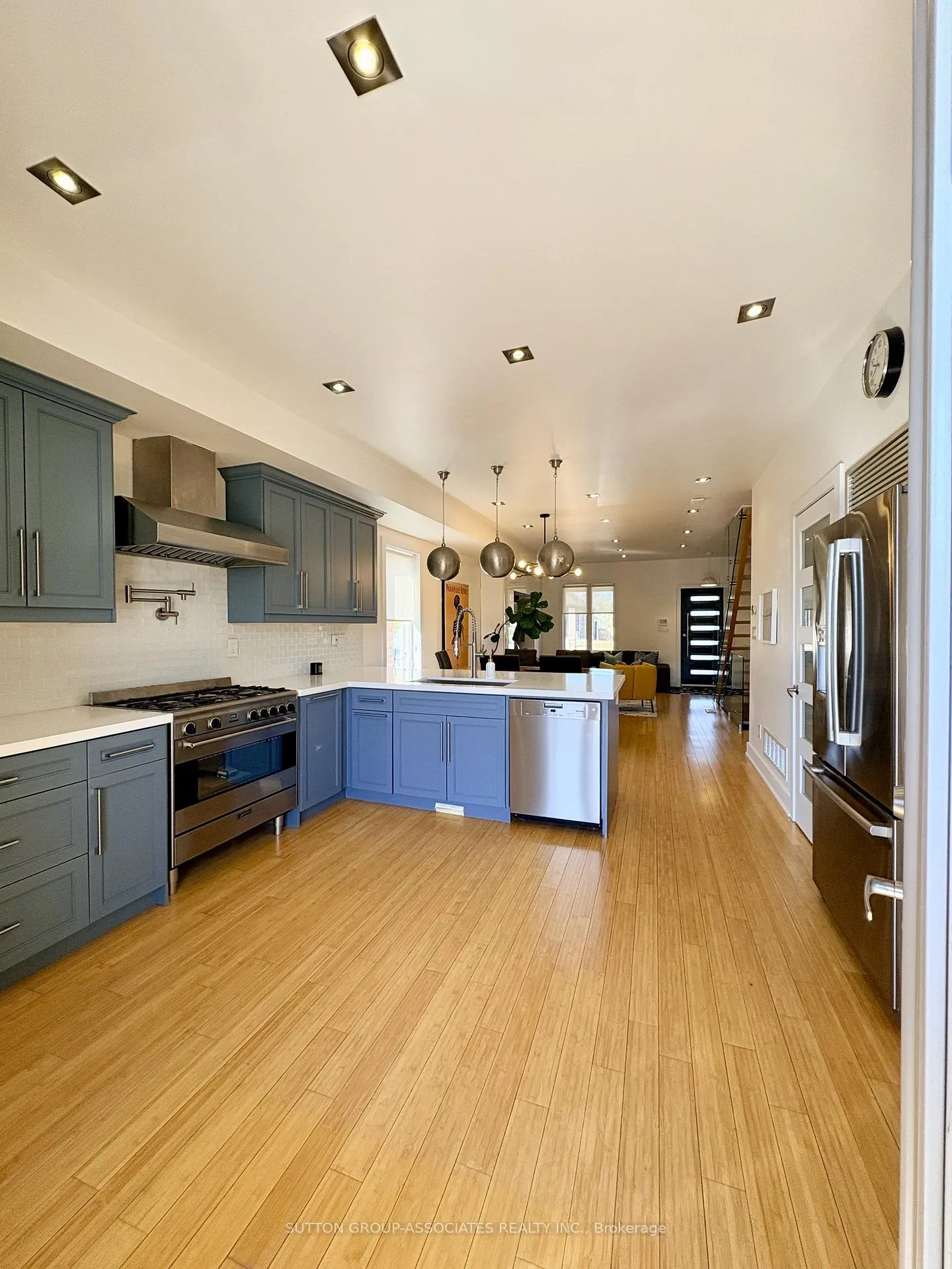 Photo 12 of 215 Ennerdale Road, Toronto, Caledonia-Fairbank — HOMEH