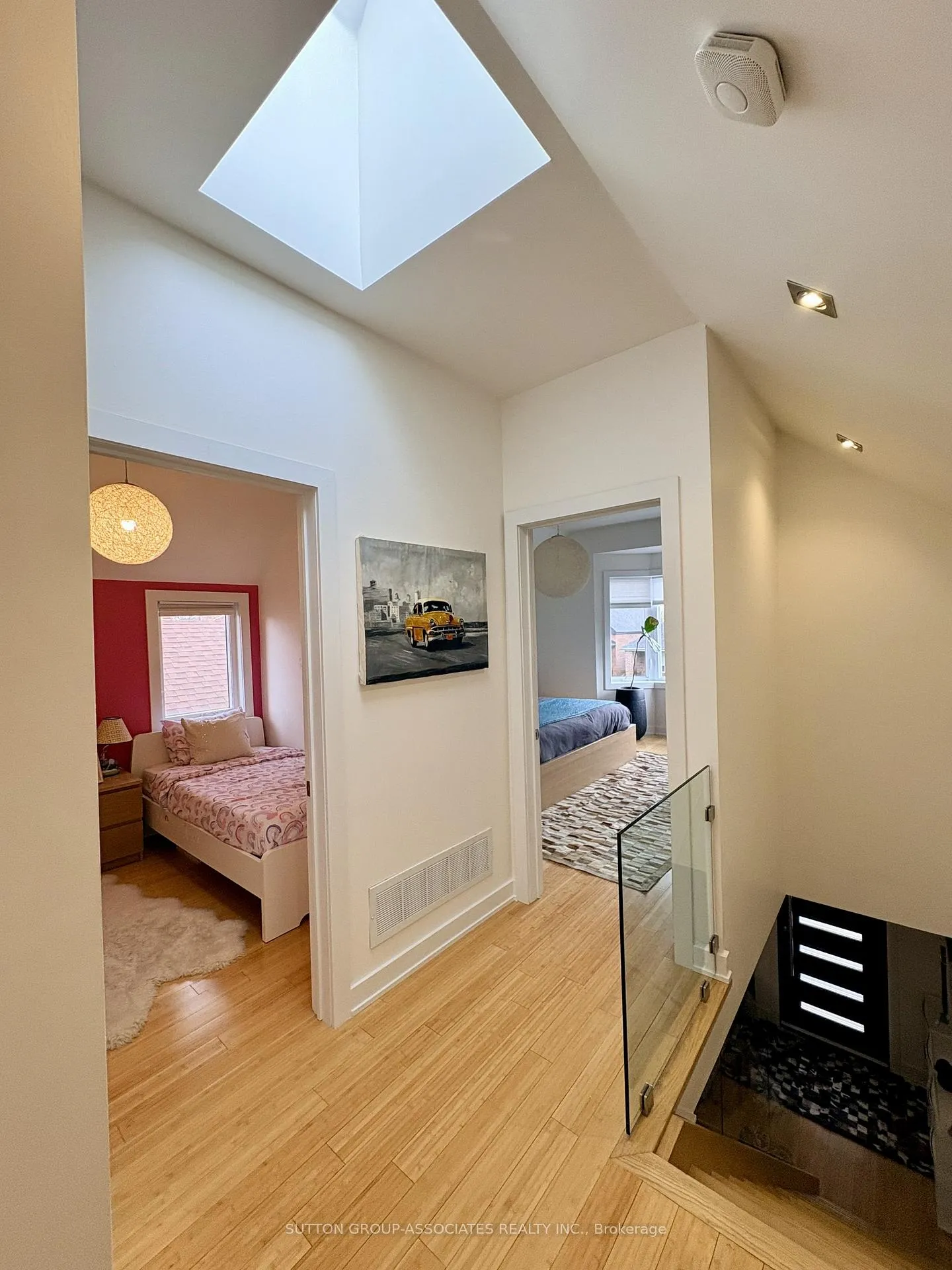 Photo 16 of 215 Ennerdale Road, Toronto, Caledonia-Fairbank — HOMEH