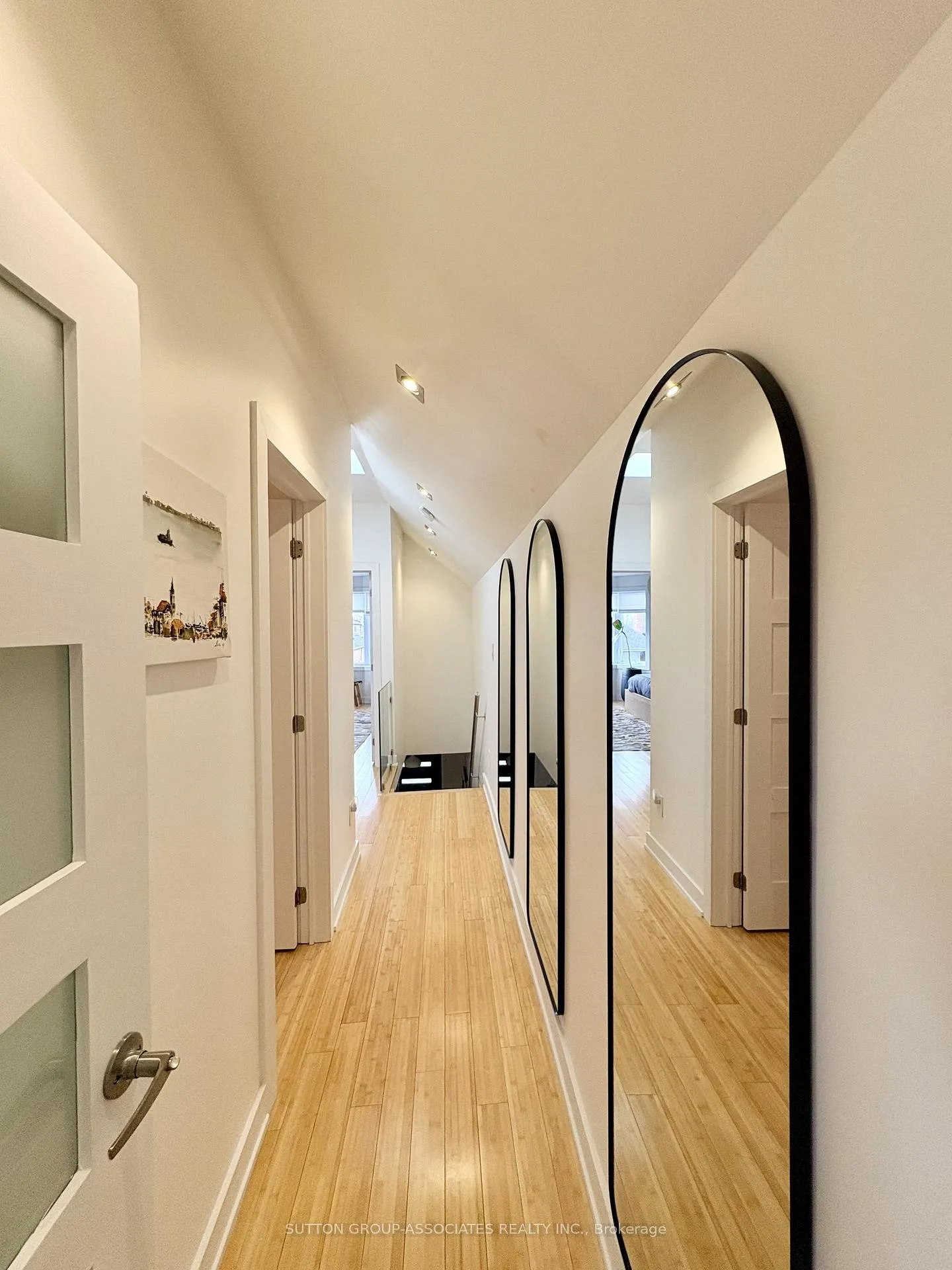 Photo 22 of 215 Ennerdale Road, Toronto, Caledonia-Fairbank — HOMEH