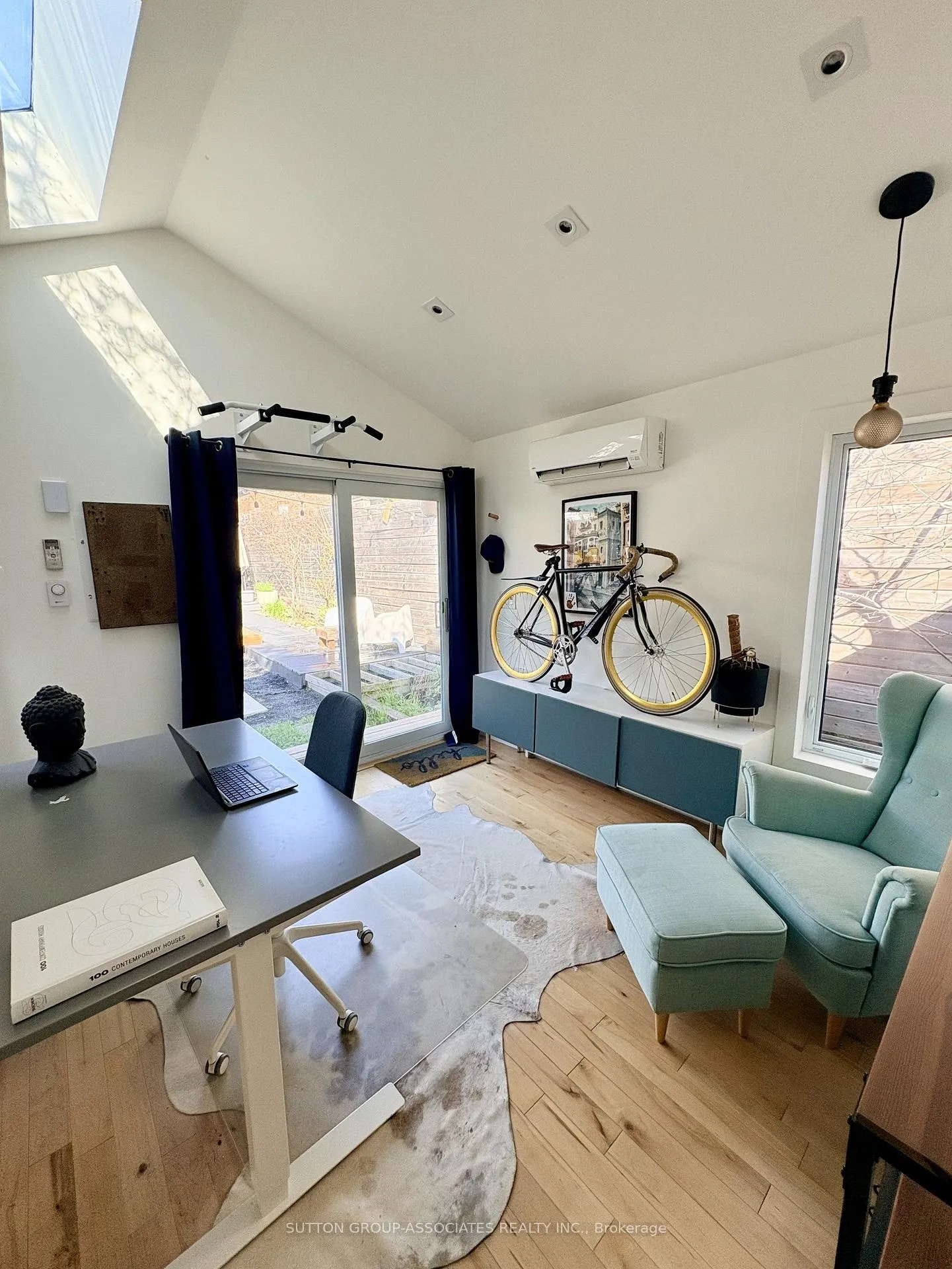 Photo 35 of 215 Ennerdale Road, Toronto, Caledonia-Fairbank — HOMEH