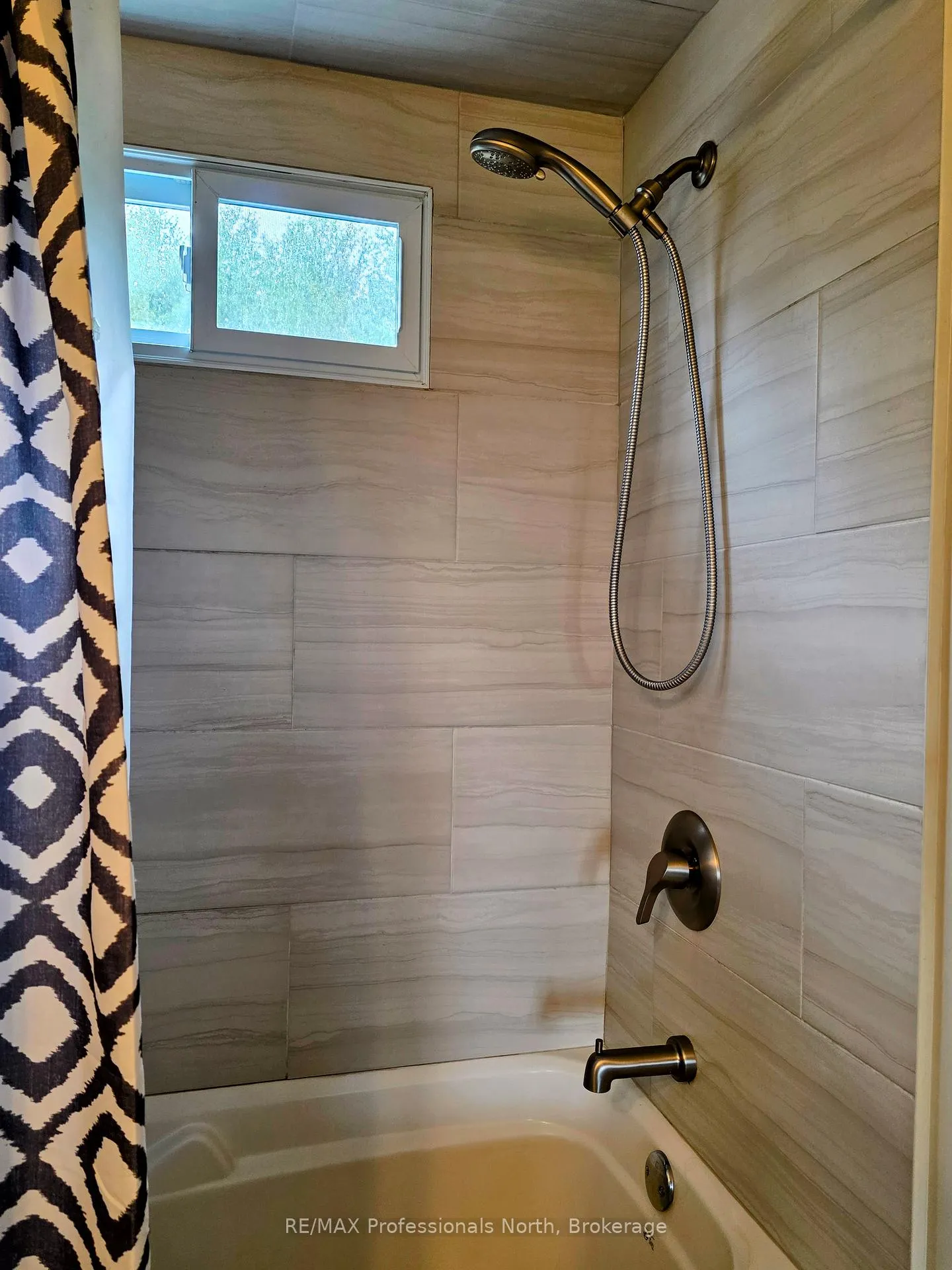 Photo 21 of 1037 West Road, Minden Hills, Minden — HOMEH