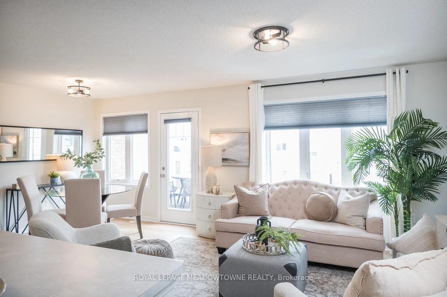 Photo 6 of Unit 12, 1025 Nadalin Heights, Milton, Willmott — HOMEH