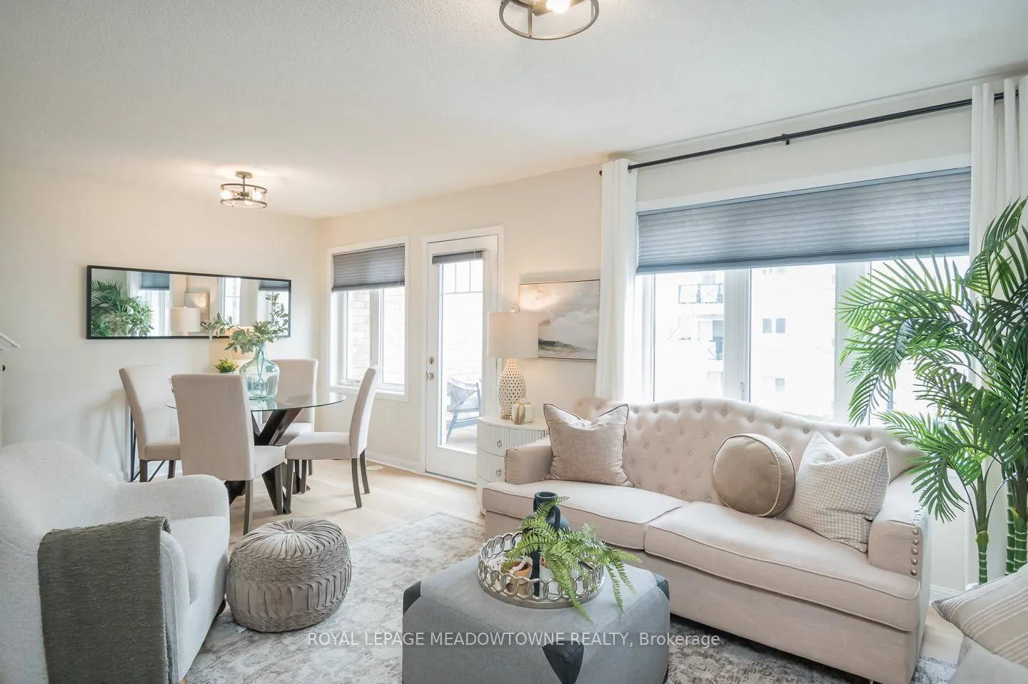 Photo 7 of Unit 12, 1025 Nadalin Heights, Milton, Willmott — HOMEH