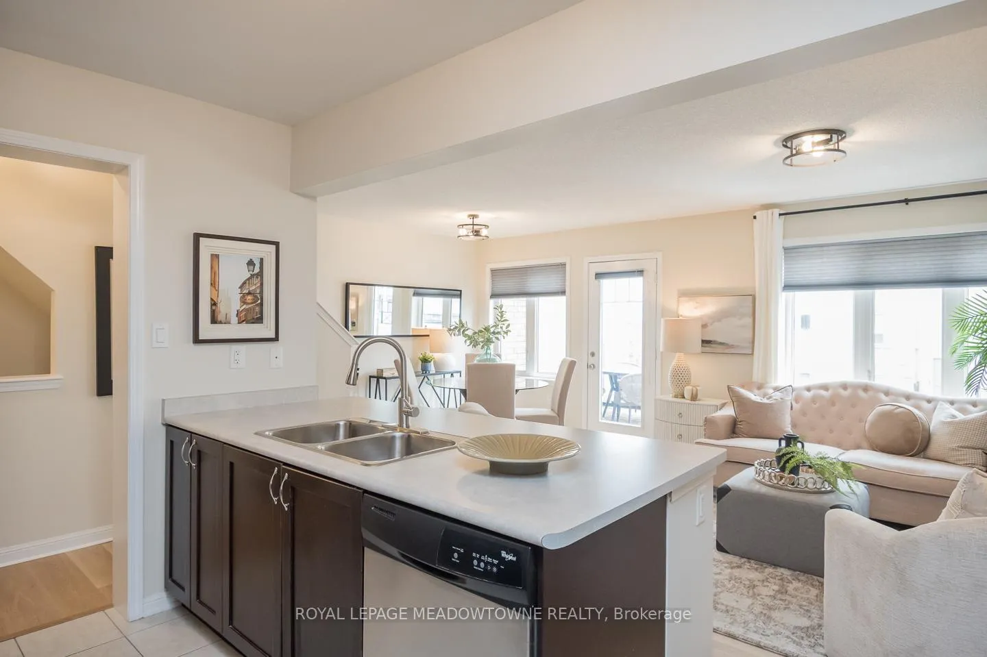 Photo 13 of Unit 12, 1025 Nadalin Heights, Milton, Willmott — HOMEH