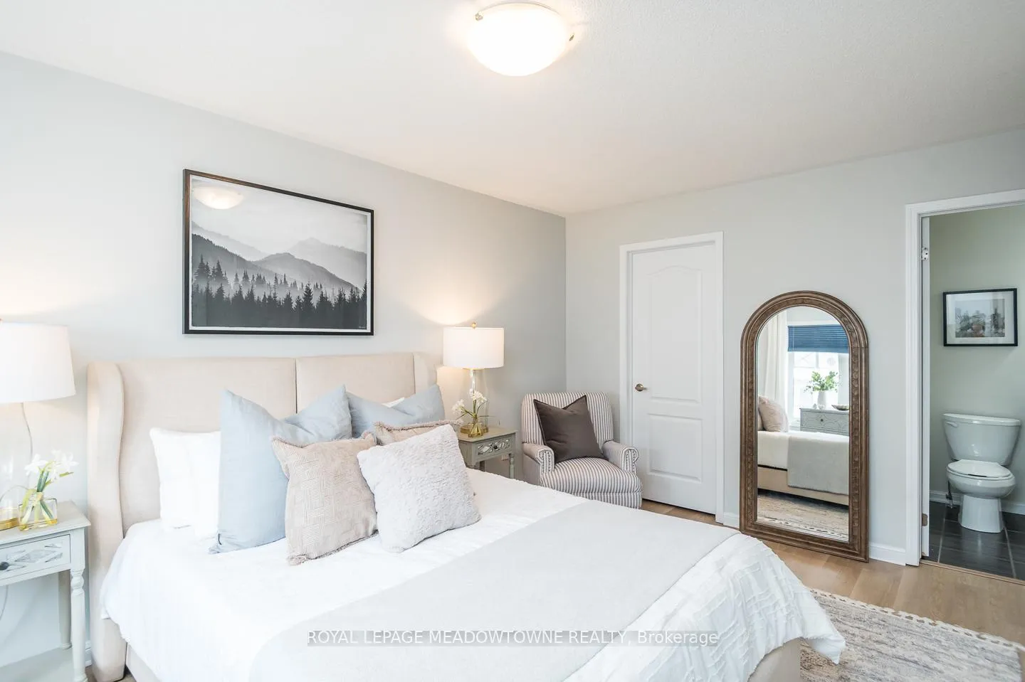 Photo 20 of Unit 12, 1025 Nadalin Heights, Milton, Willmott — HOMEH