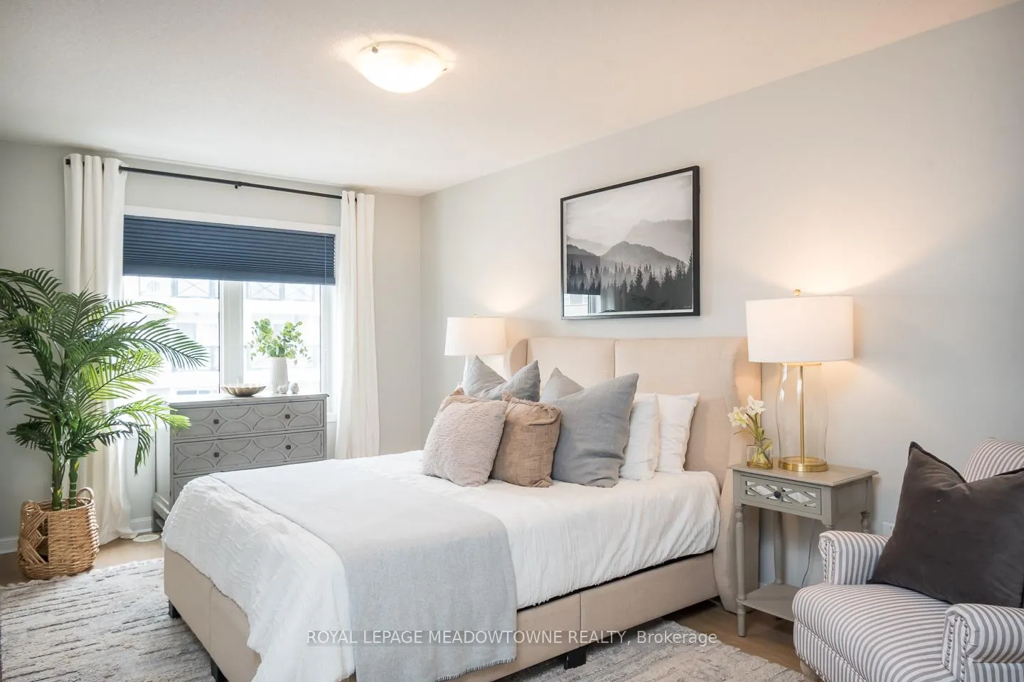 Photo 21 of Unit 12, 1025 Nadalin Heights, Milton, Willmott — HOMEH