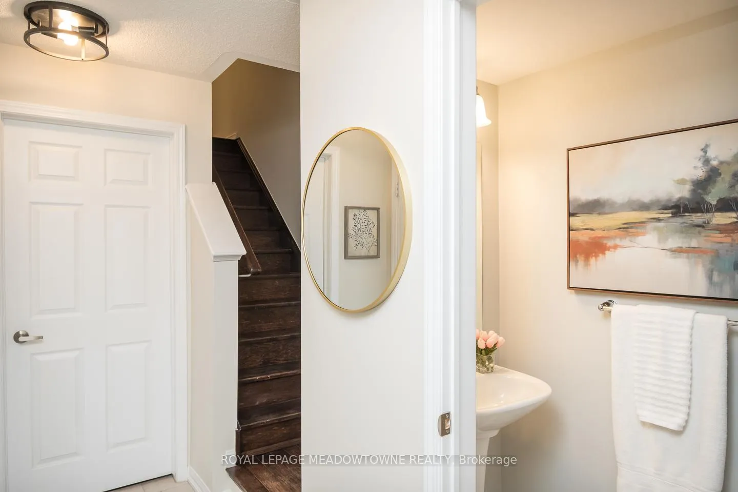 Photo 33 of Unit 12, 1025 Nadalin Heights, Milton, Willmott — HOMEH