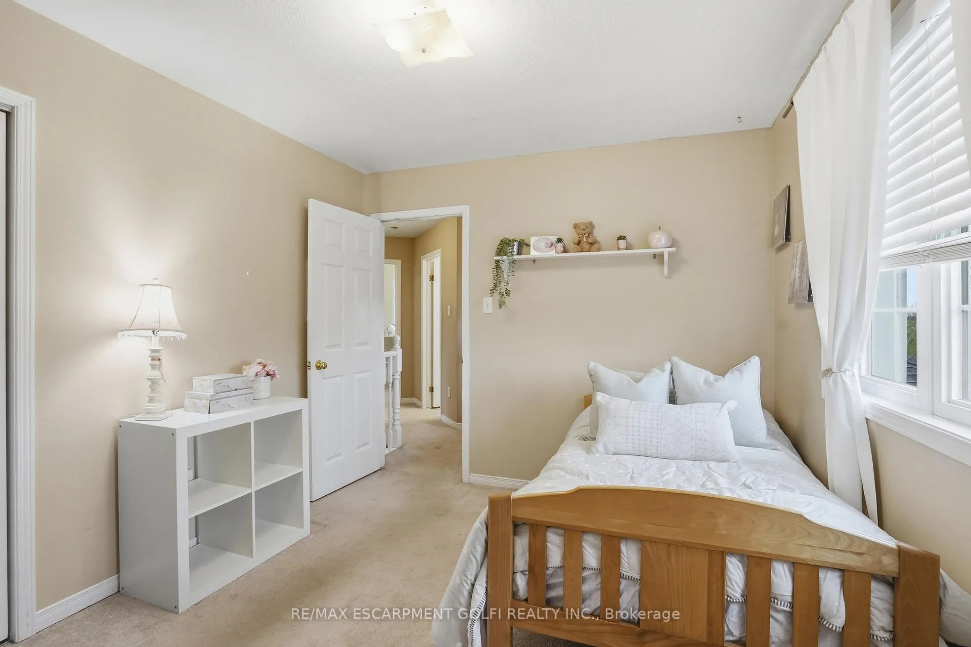 Photo 21 of 156 Provident Way, Hamilton, Mount Hope — HOMEH