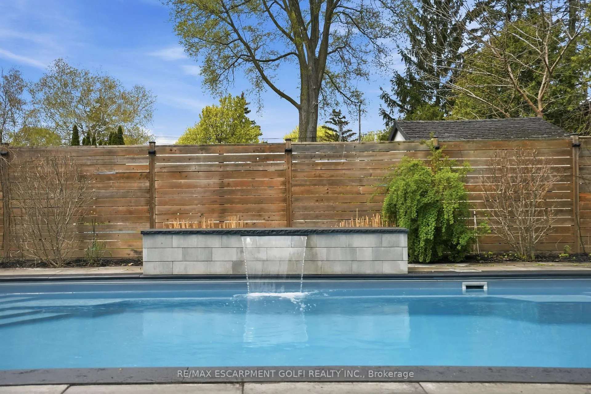 Photo 25 of 735 George Street, Burlington, Brant — HOMEH