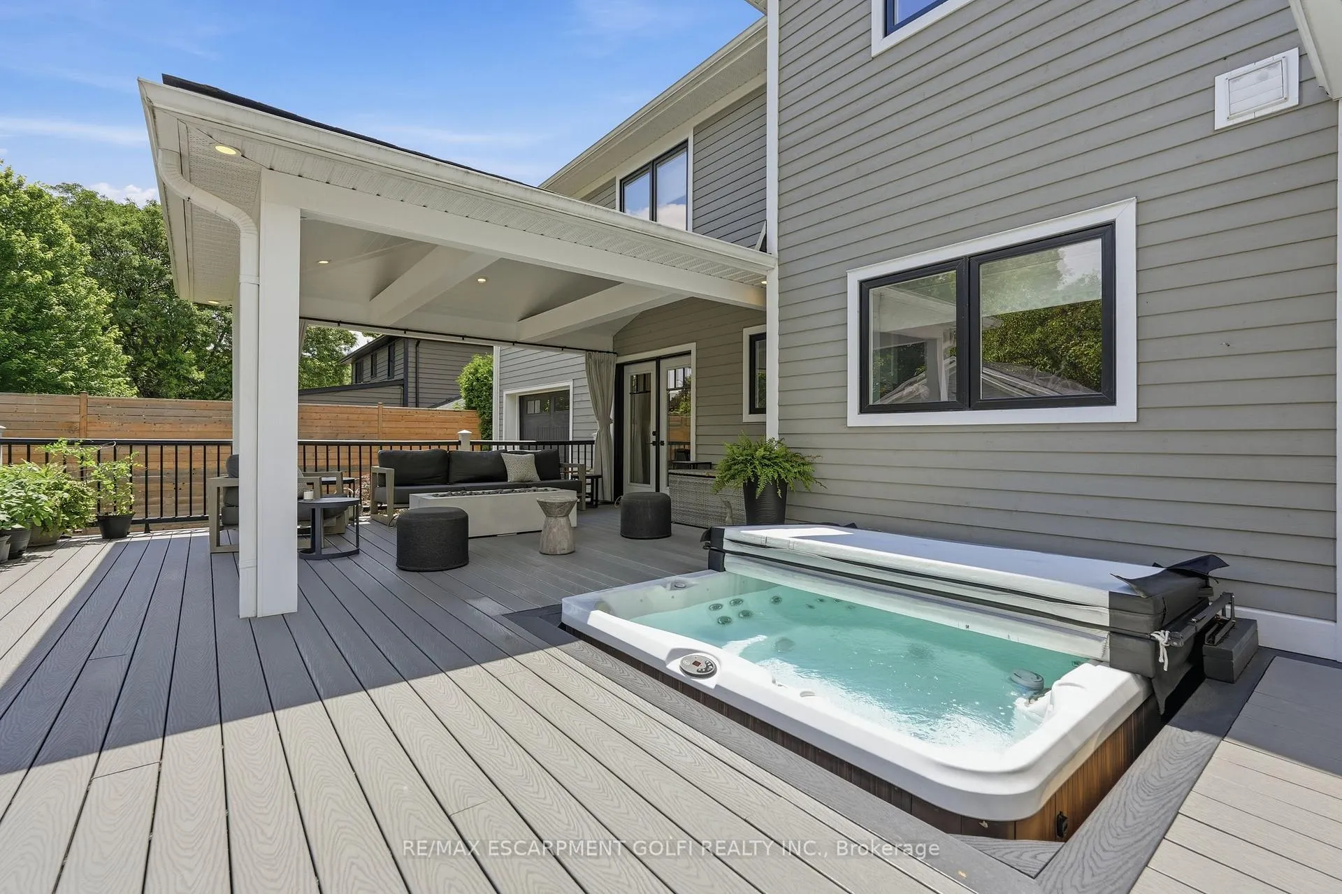 Photo 30 of 735 George Street, Burlington, Brant — HOMEH