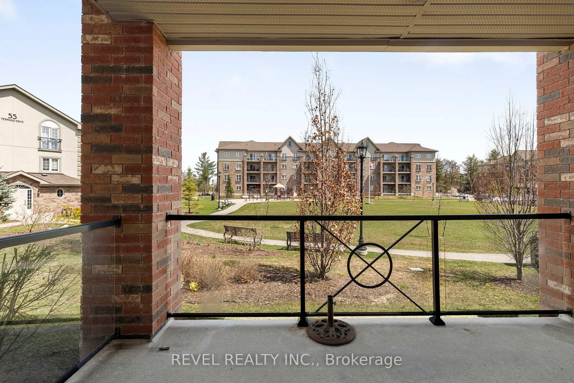 Photo 10 of Unit 106, 39 Ferndale Drive S, Barrie, Ardagh — HOMEH