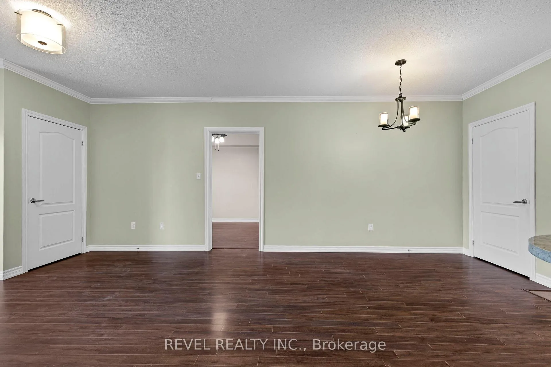 Photo 12 of Unit 106, 39 Ferndale Drive S, Barrie, Ardagh — HOMEH