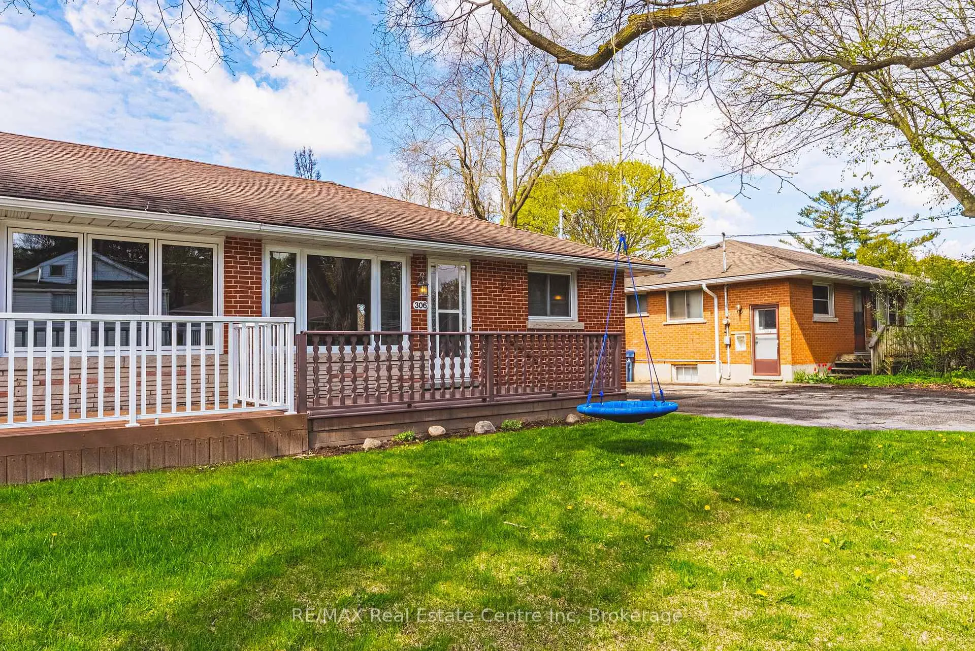 Photo 3 of 306 Victoria Road N, Guelph, Riverside Park — HOMEH