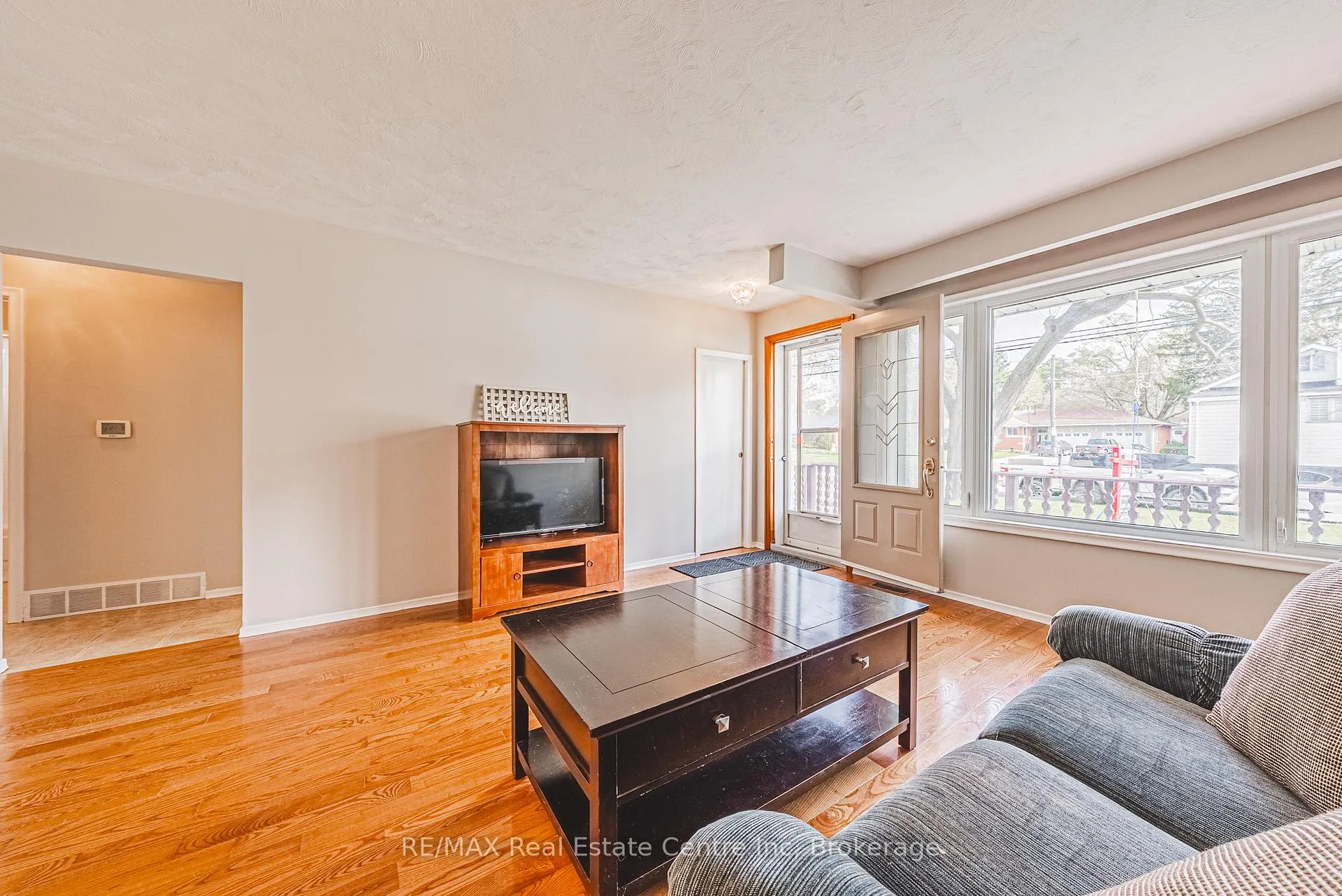 Photo 7 of 306 Victoria Road N, Guelph, Riverside Park — HOMEH