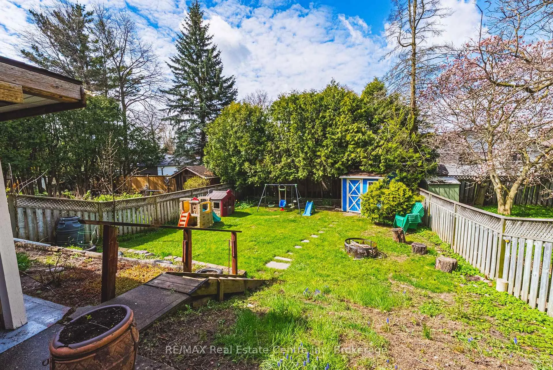 Photo 30 of 306 Victoria Road N, Guelph, Riverside Park — HOMEH