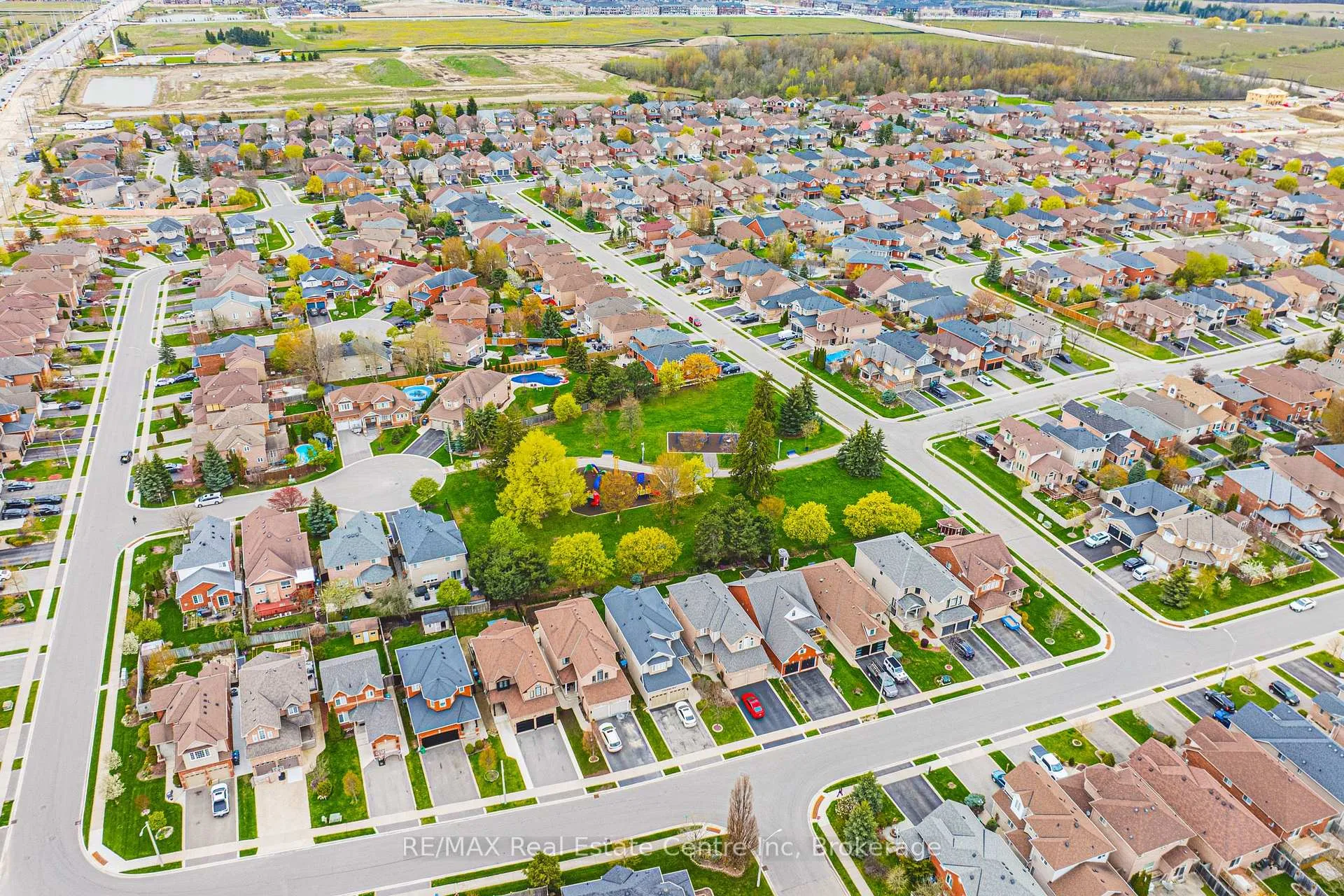 Photo 40 of 306 Victoria Road N, Guelph, Riverside Park — HOMEH