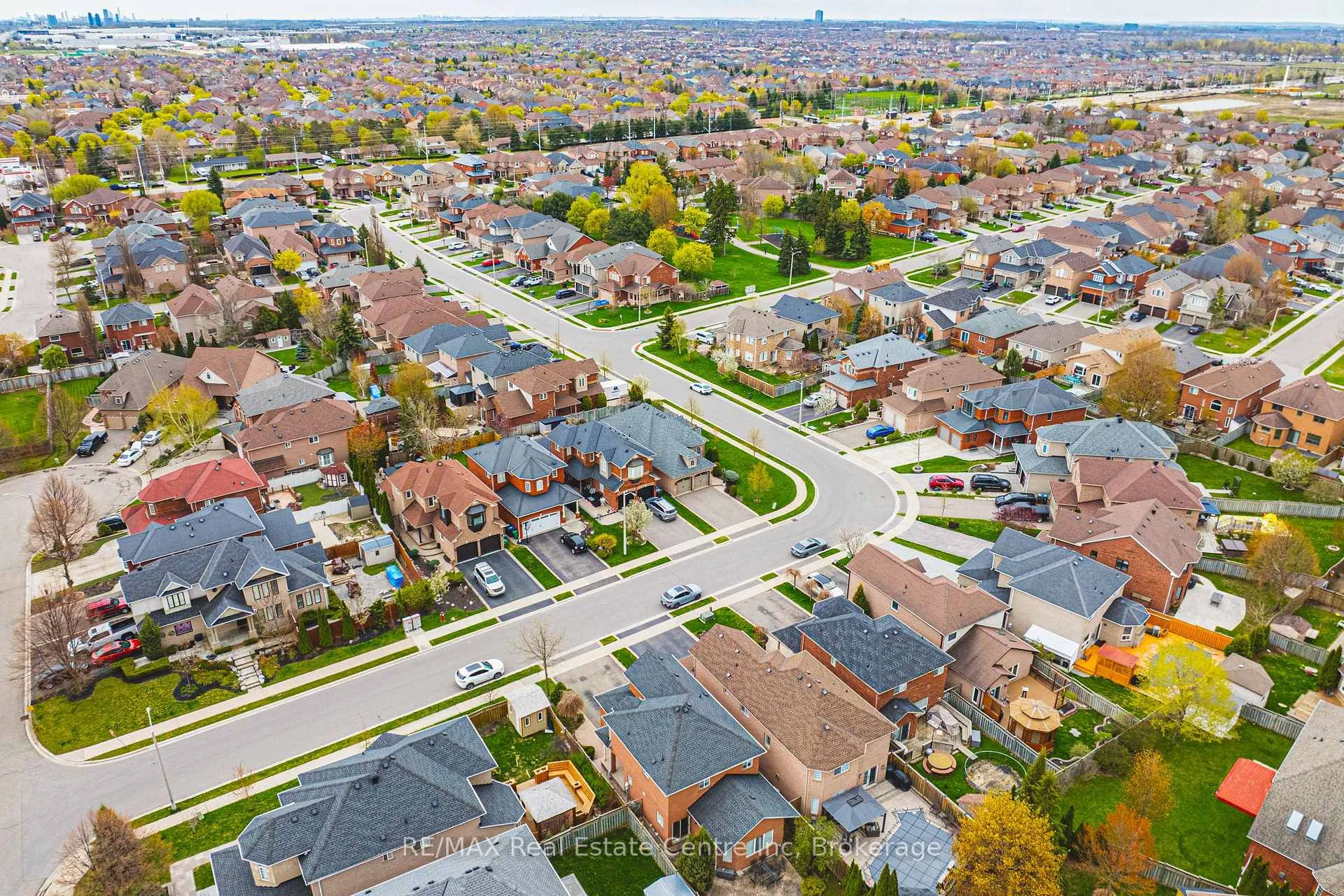 Photo 44 of 306 Victoria Road N, Guelph, Riverside Park — HOMEH