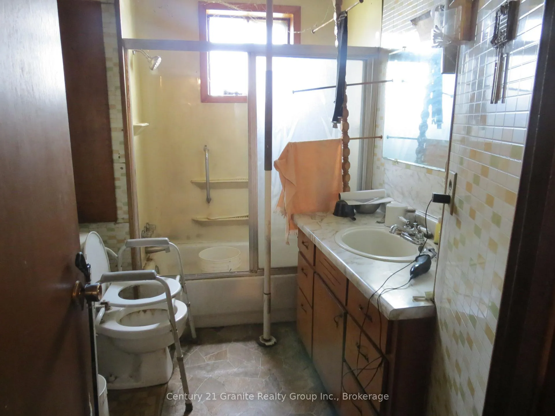 Photo 8 of 6013 County Road 503, Minden Hills, Snowdon — HOMEH