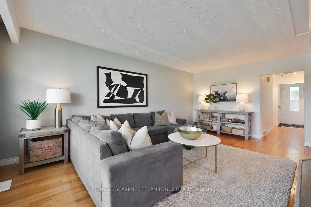 Photo 15 of 156 Rainbow Drive, Hamilton, Corman — HOMEH