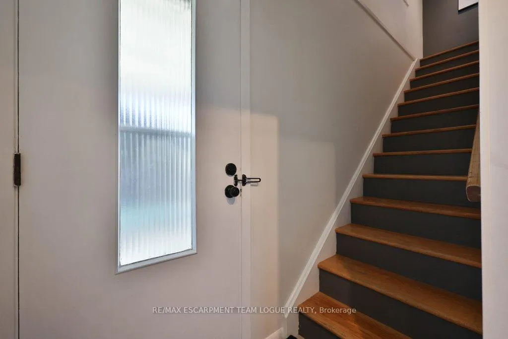 Photo 21 of 156 Rainbow Drive, Hamilton, Corman — HOMEH