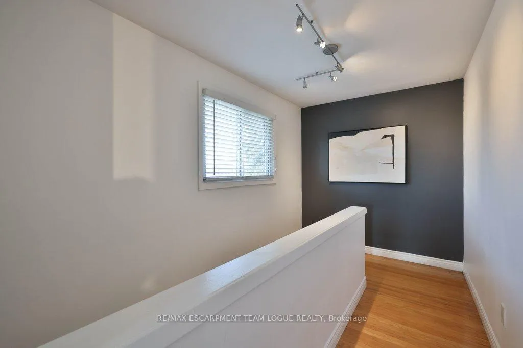 Photo 22 of 156 Rainbow Drive, Hamilton, Corman — HOMEH