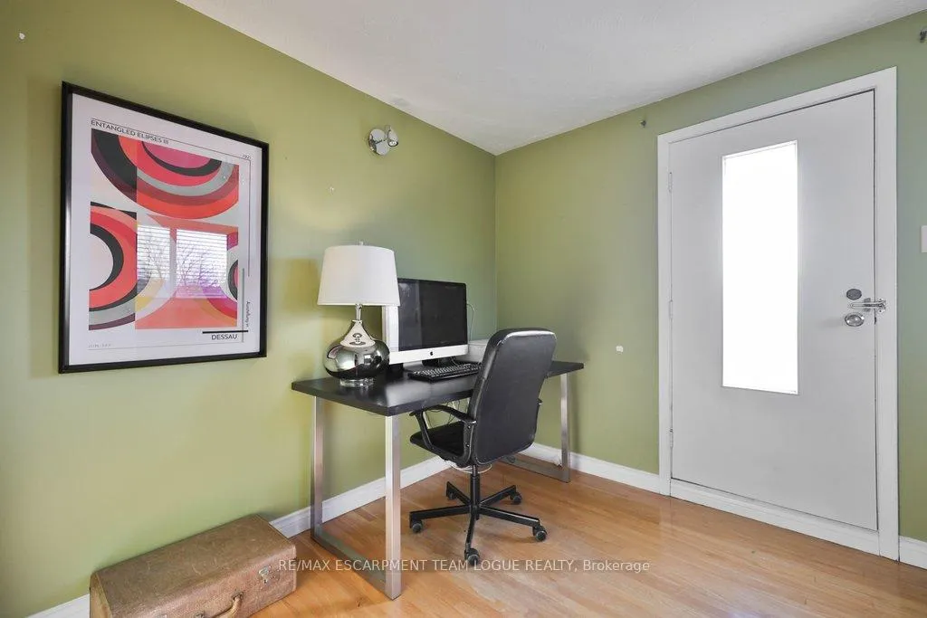 Photo 31 of 156 Rainbow Drive, Hamilton, Corman — HOMEH