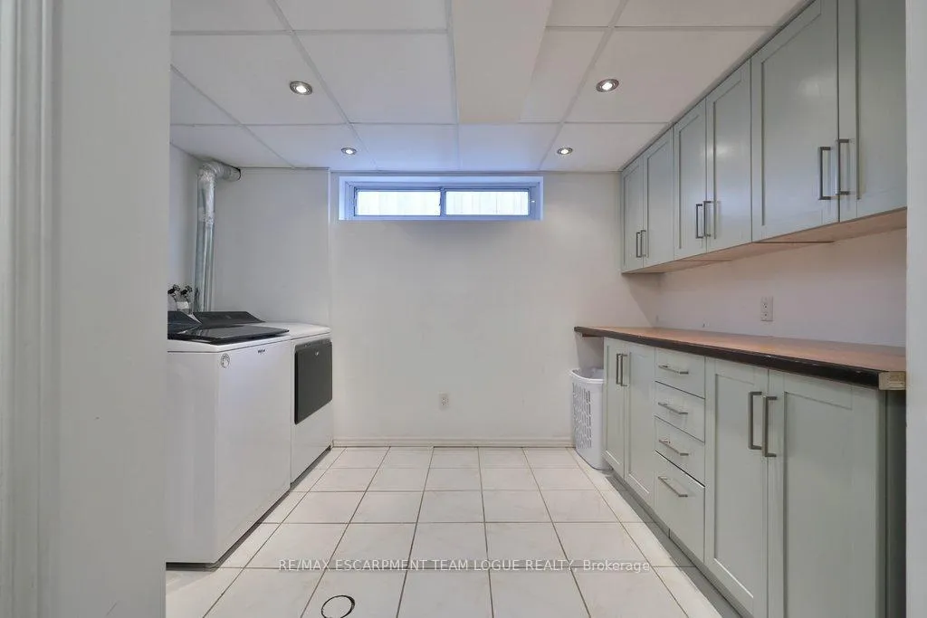Photo 40 of 156 Rainbow Drive, Hamilton, Corman — HOMEH