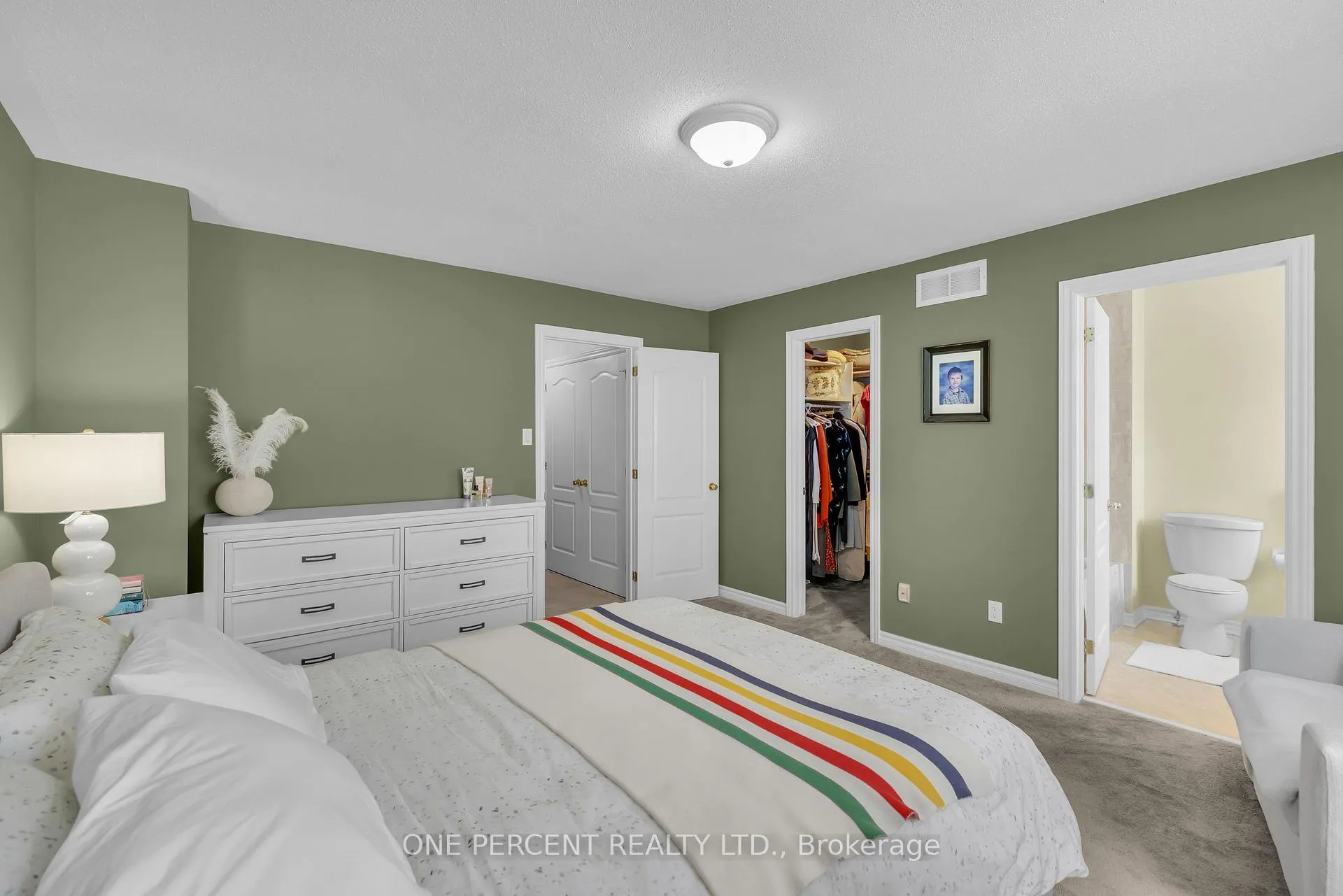 Photo 34 of 411 Cache Bay Crescent, Ottawa, Blossom Park/Kemp Park/Findlay Creek — HOMEH