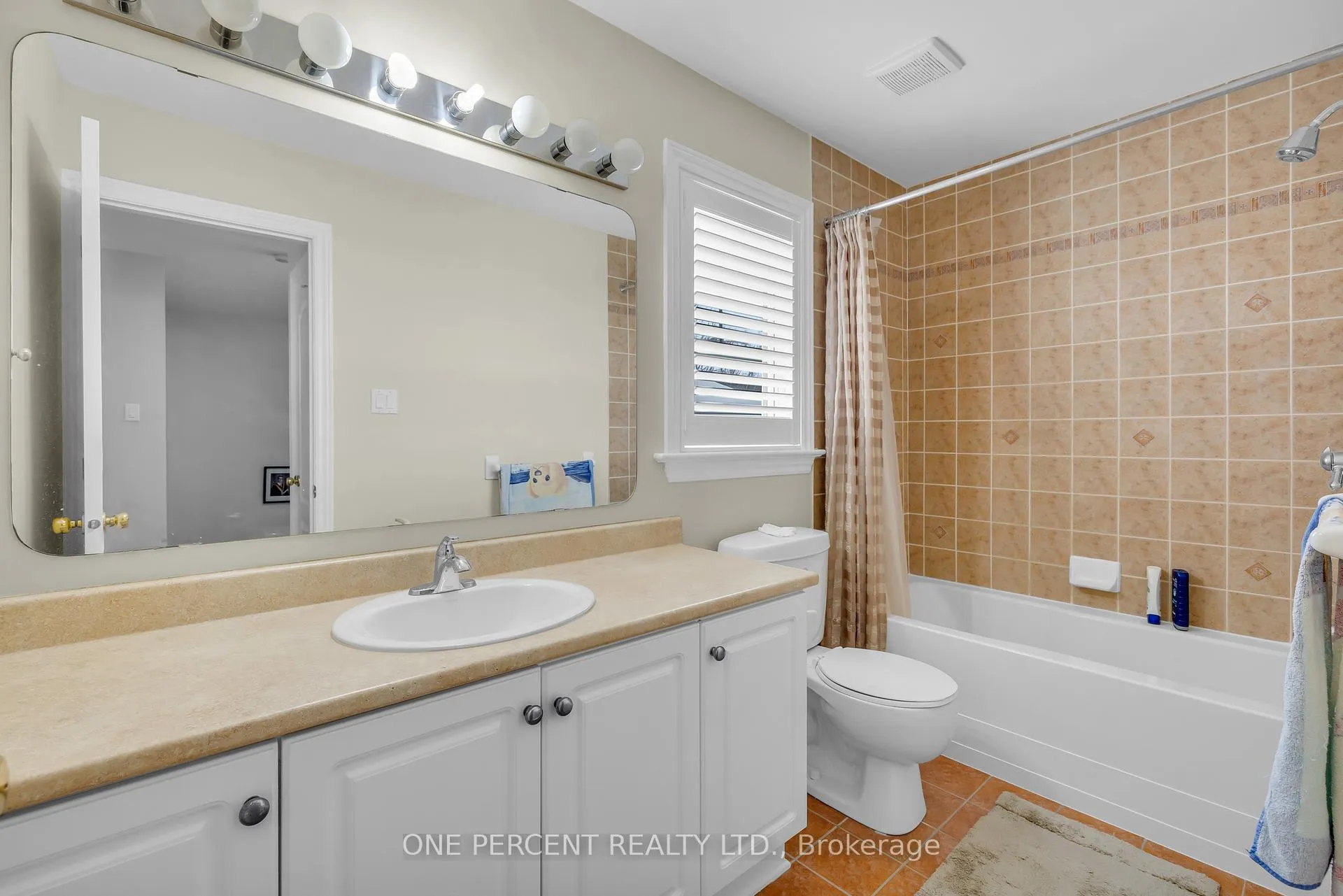 Photo 38 of 411 Cache Bay Crescent, Ottawa, Blossom Park/Kemp Park/Findlay Creek — HOMEH