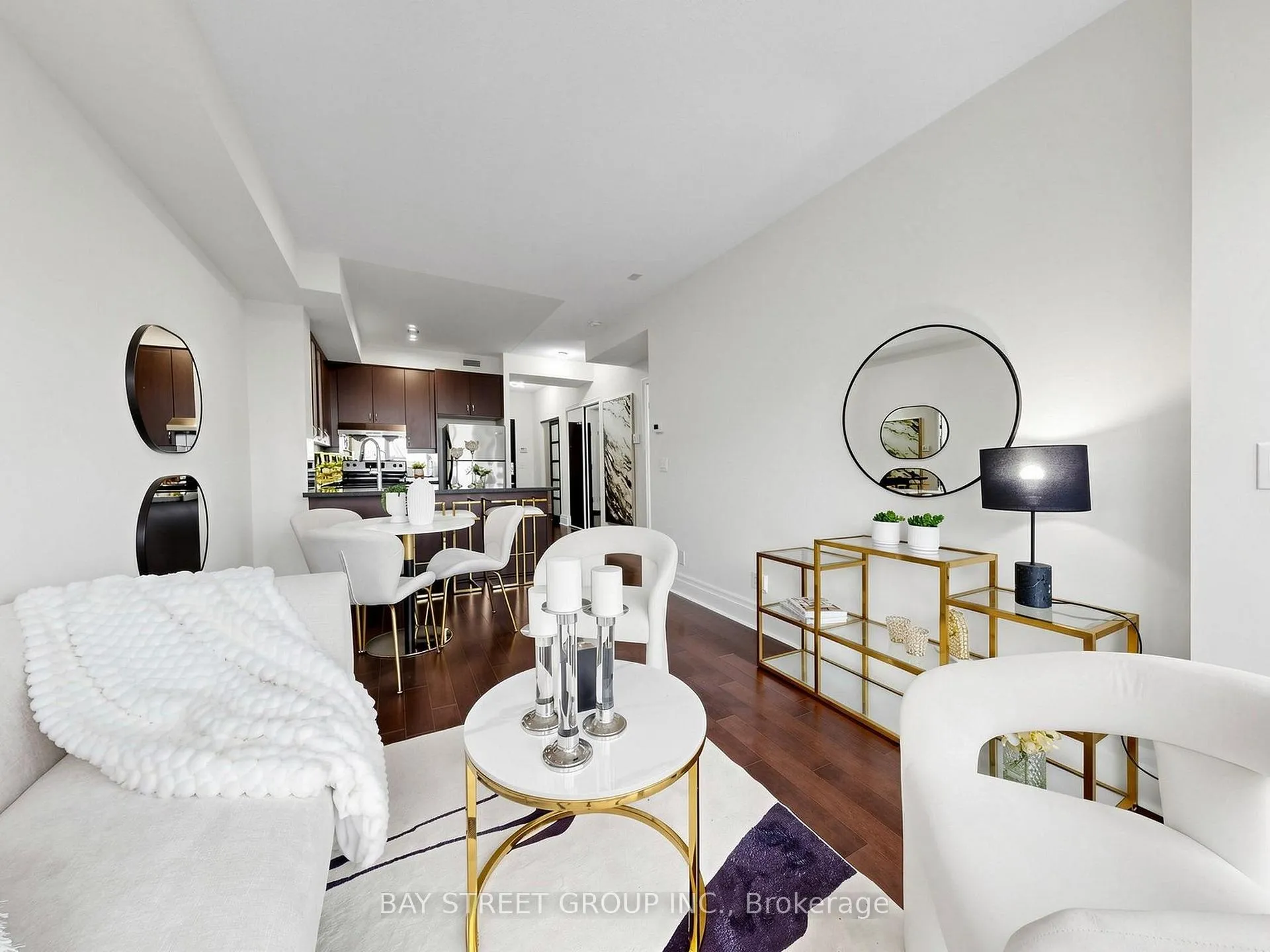 Photo 10 of Unit 308, 21 Upper Duke Crescent, Markham, Unionville — HOMEH