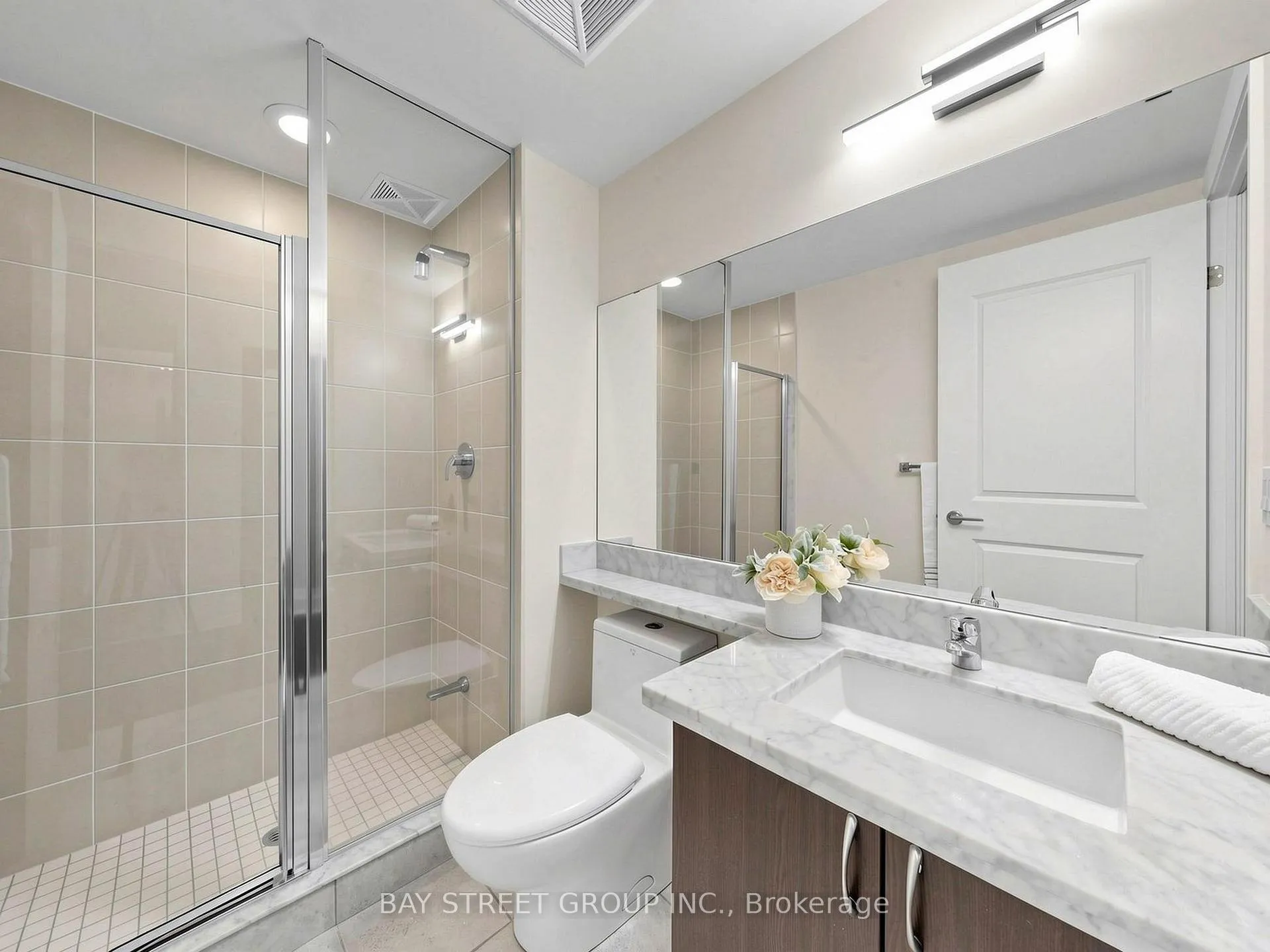 Photo 21 of Unit 308, 21 Upper Duke Crescent, Markham, Unionville — HOMEH