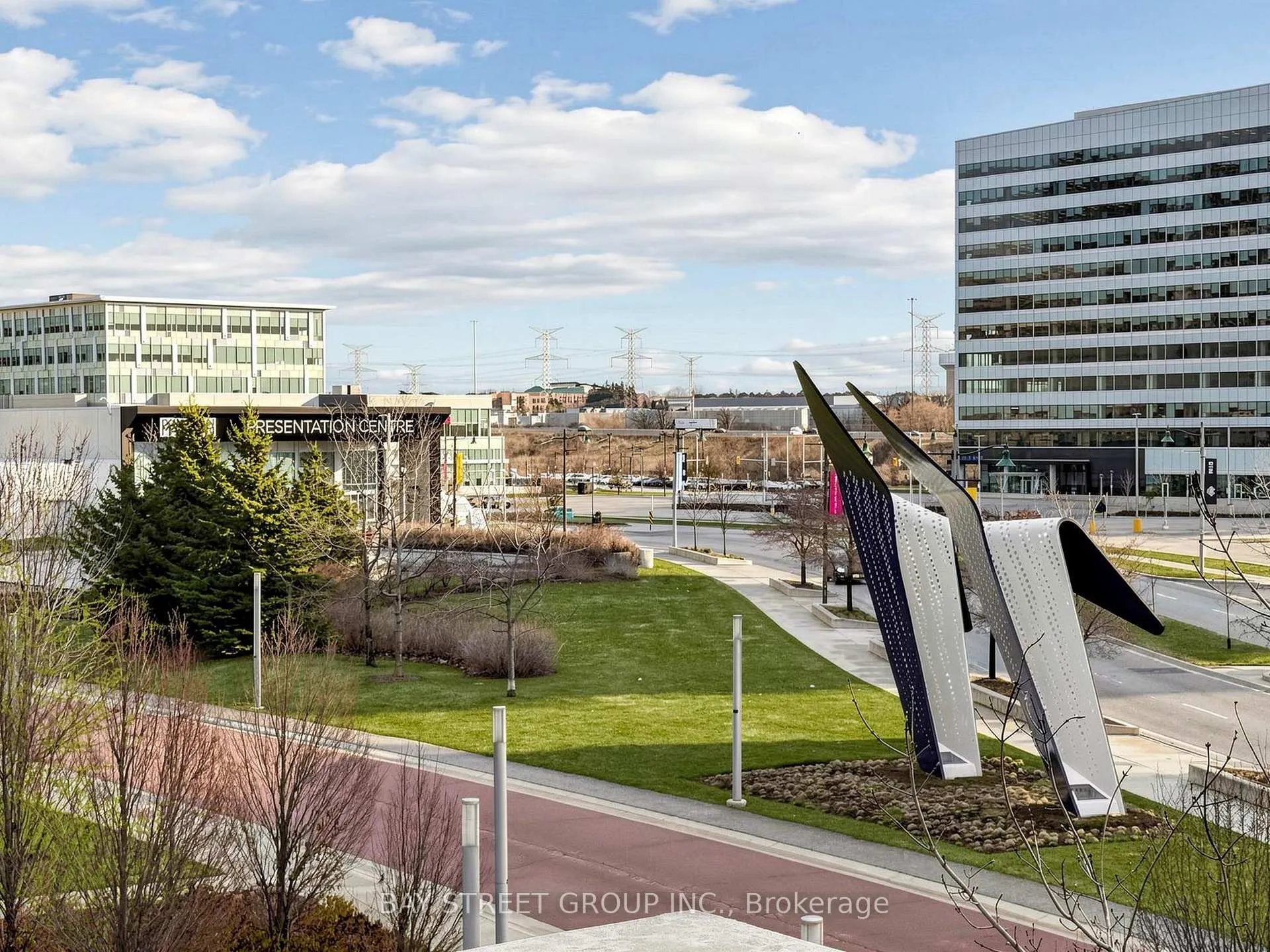 Photo 24 of Unit 308, 21 Upper Duke Crescent, Markham, Unionville — HOMEH
