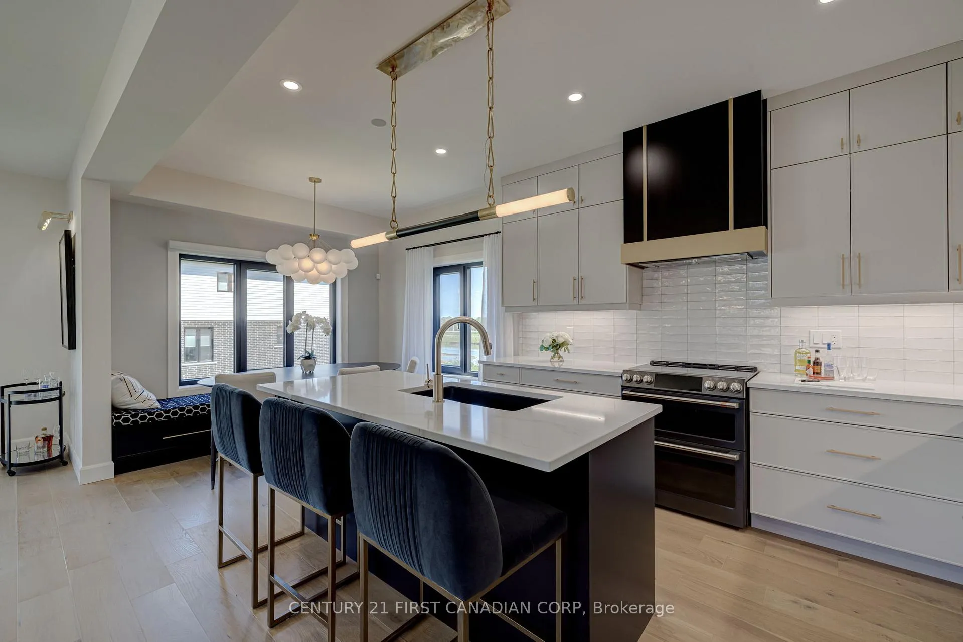 Photo 14 of 133 Basil Crescent, Middlesex Centre, Ilderton — HOMEH