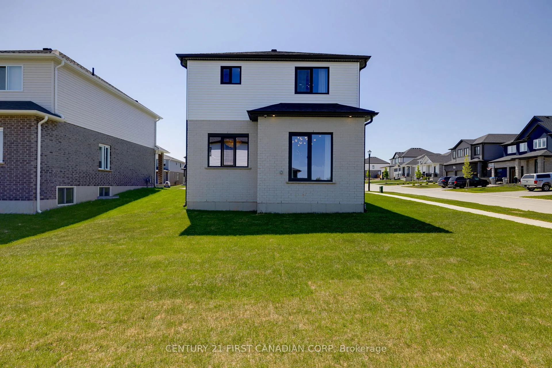 Photo 29 of 133 Basil Crescent, Middlesex Centre, Ilderton — HOMEH