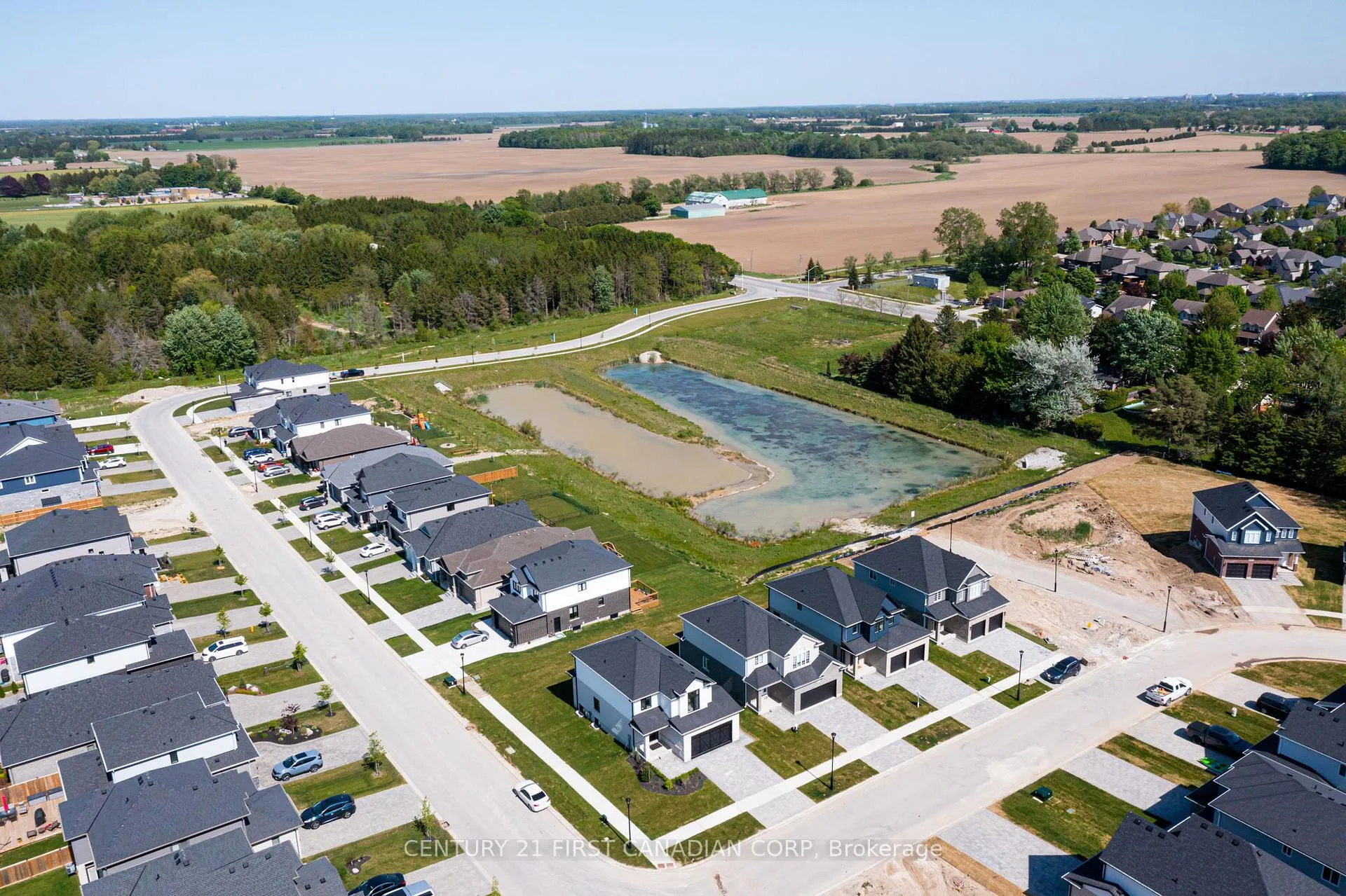 Photo 31 of 133 Basil Crescent, Middlesex Centre, Ilderton — HOMEH
