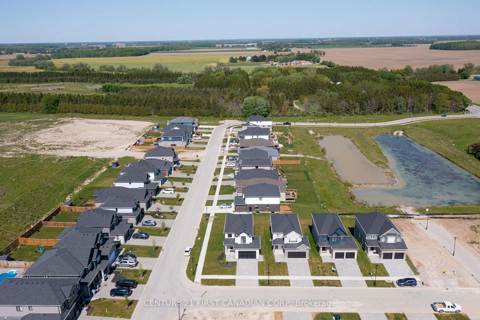 Photo 32 of 133 Basil Crescent, Middlesex Centre, Ilderton — HOMEH