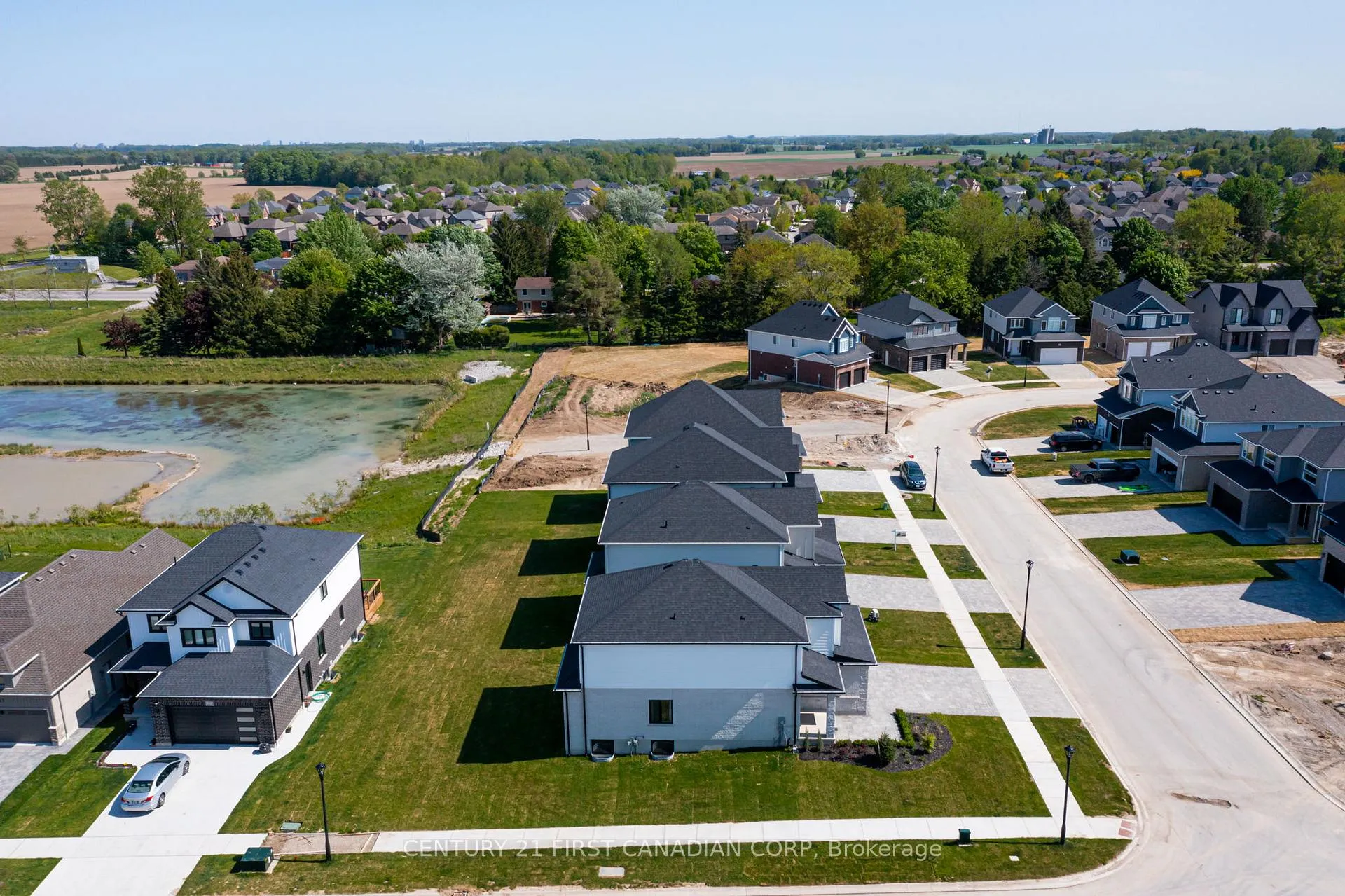 Photo 38 of 133 Basil Crescent, Middlesex Centre, Ilderton — HOMEH
