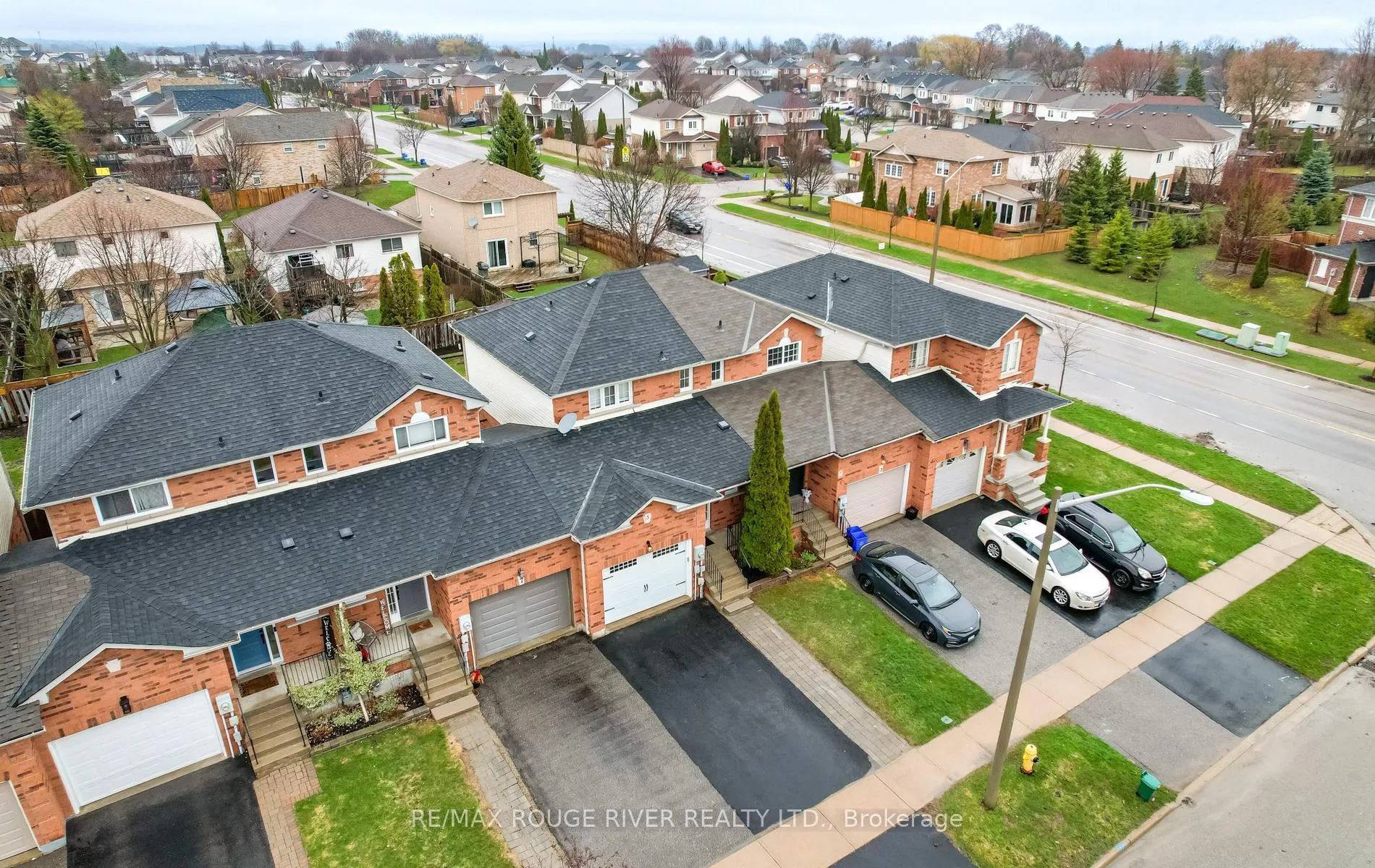 Photo 39 of 5 Somerscales Drive, Clarington, Bowmanville — HOMEH