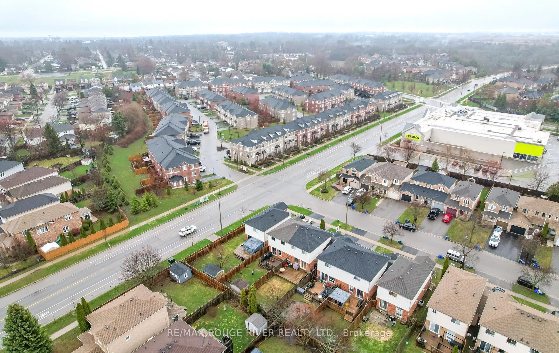Photo 43 of 5 Somerscales Drive, Clarington, Bowmanville — HOMEH