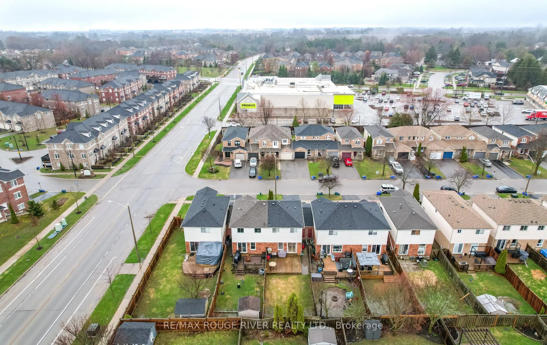 Photo 45 of 5 Somerscales Drive, Clarington, Bowmanville — HOMEH