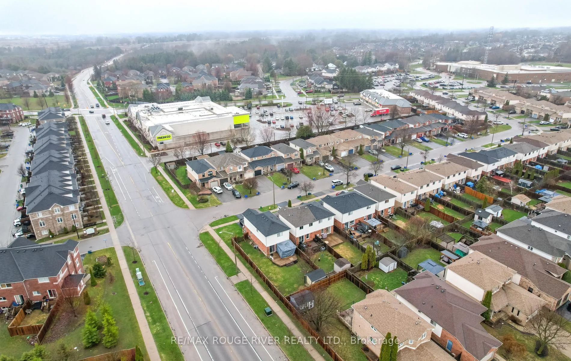 Photo 47 of 5 Somerscales Drive, Clarington, Bowmanville — HOMEH
