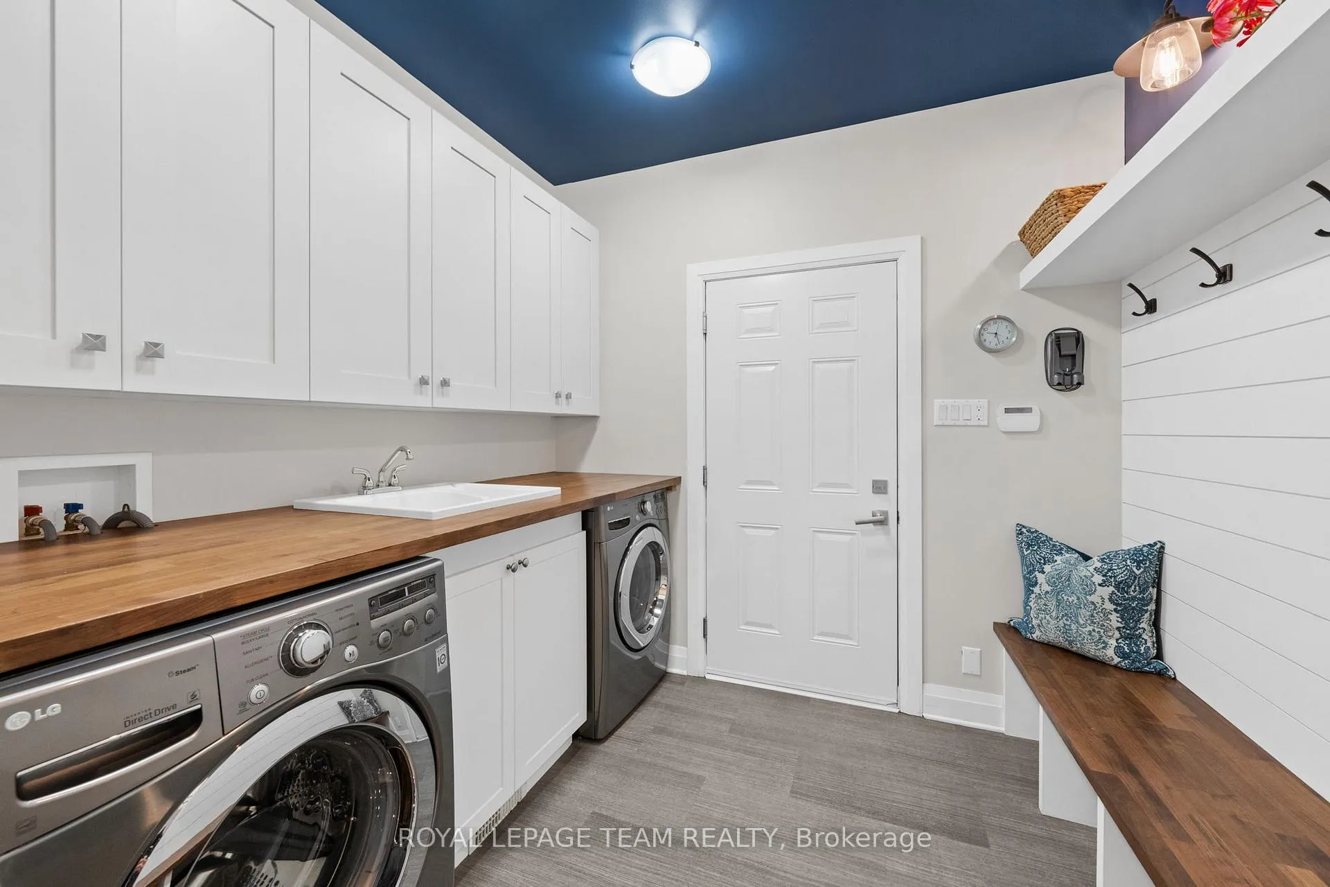 Photo 17 of 6935 Still Meadow Way, Ottawa, Greely — HOMEH