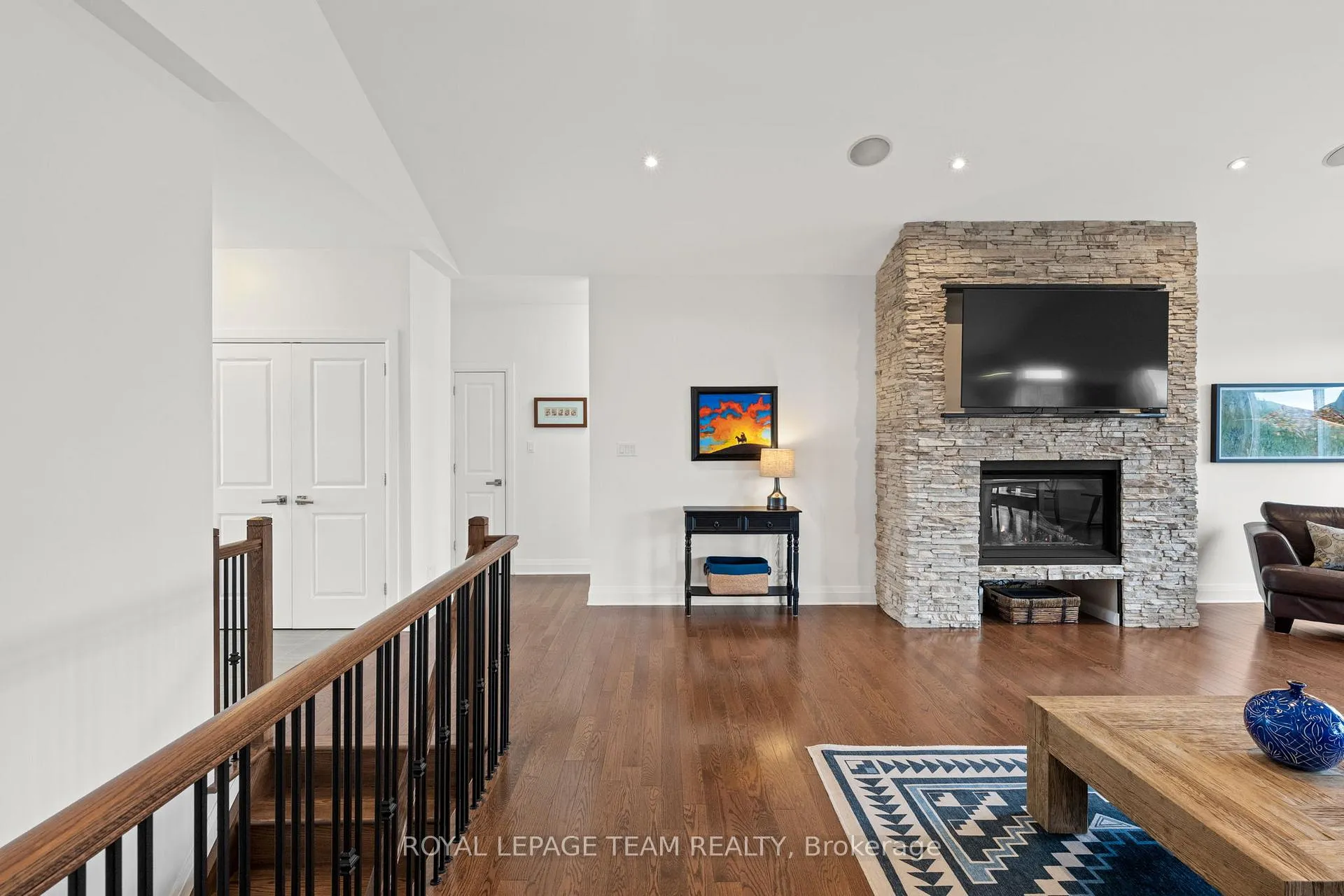 Photo 21 of 6935 Still Meadow Way, Ottawa, Greely — HOMEH