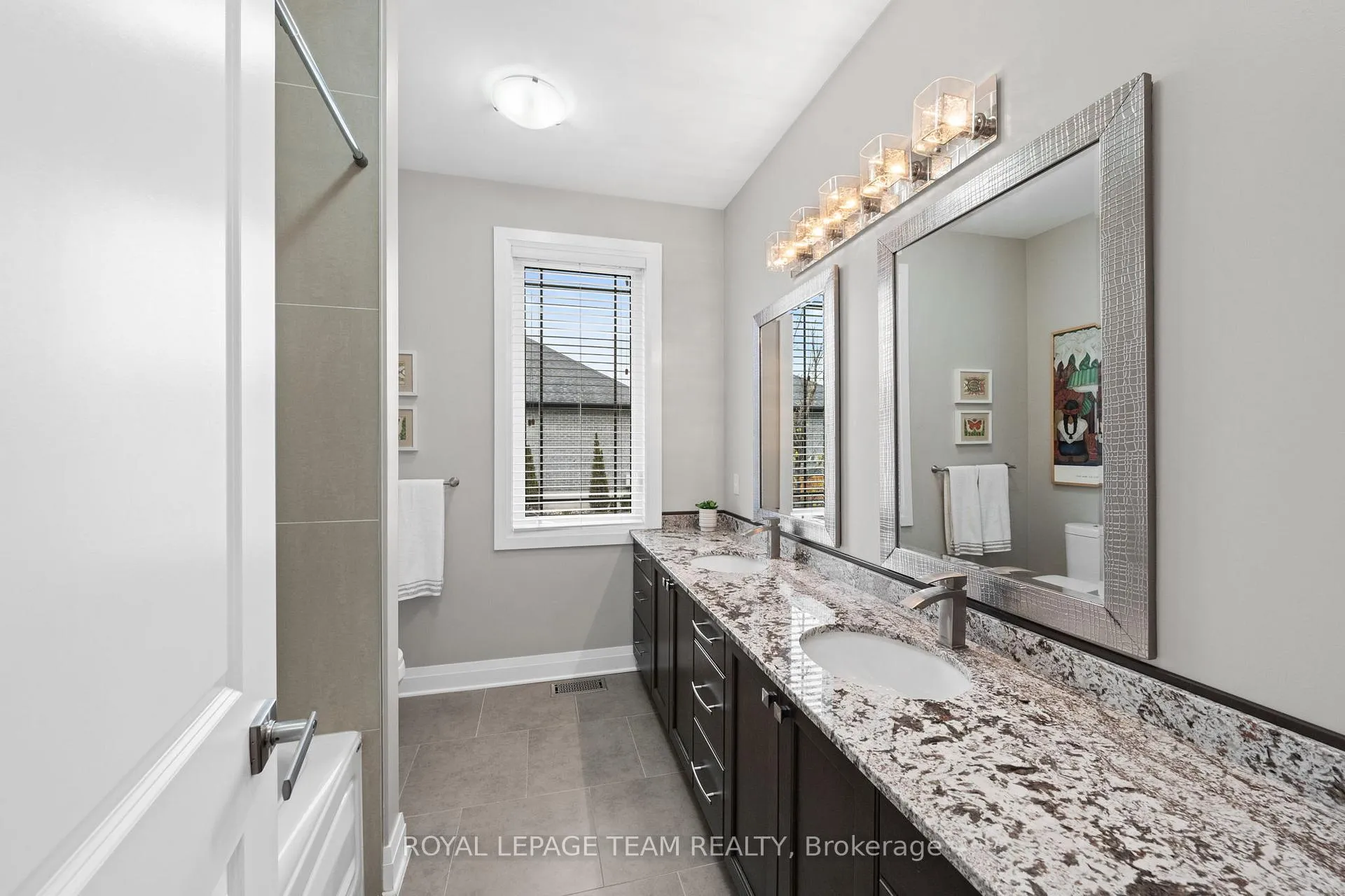 Photo 24 of 6935 Still Meadow Way, Ottawa, Greely — HOMEH