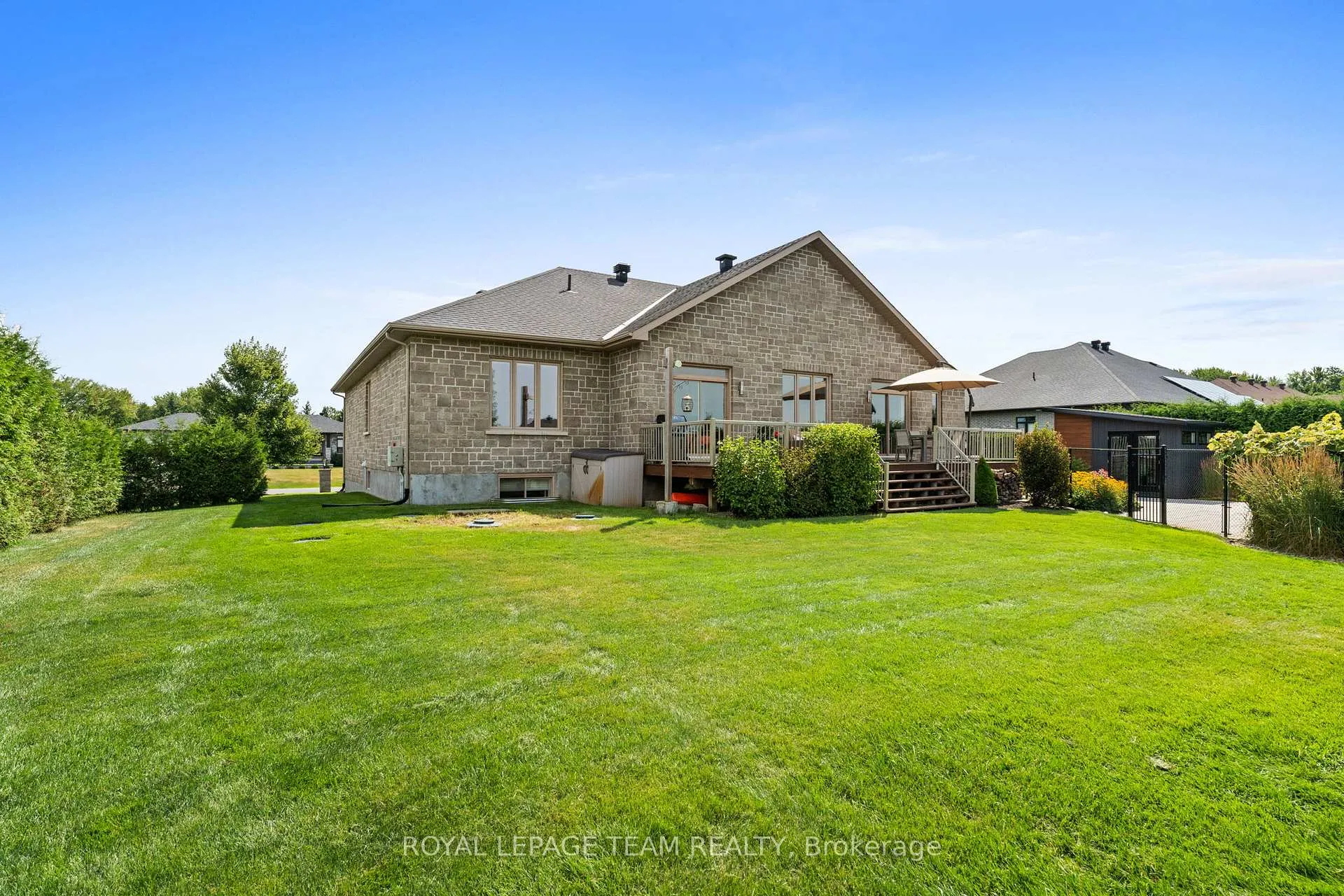 Photo 36 of 6935 Still Meadow Way, Ottawa, Greely — HOMEH