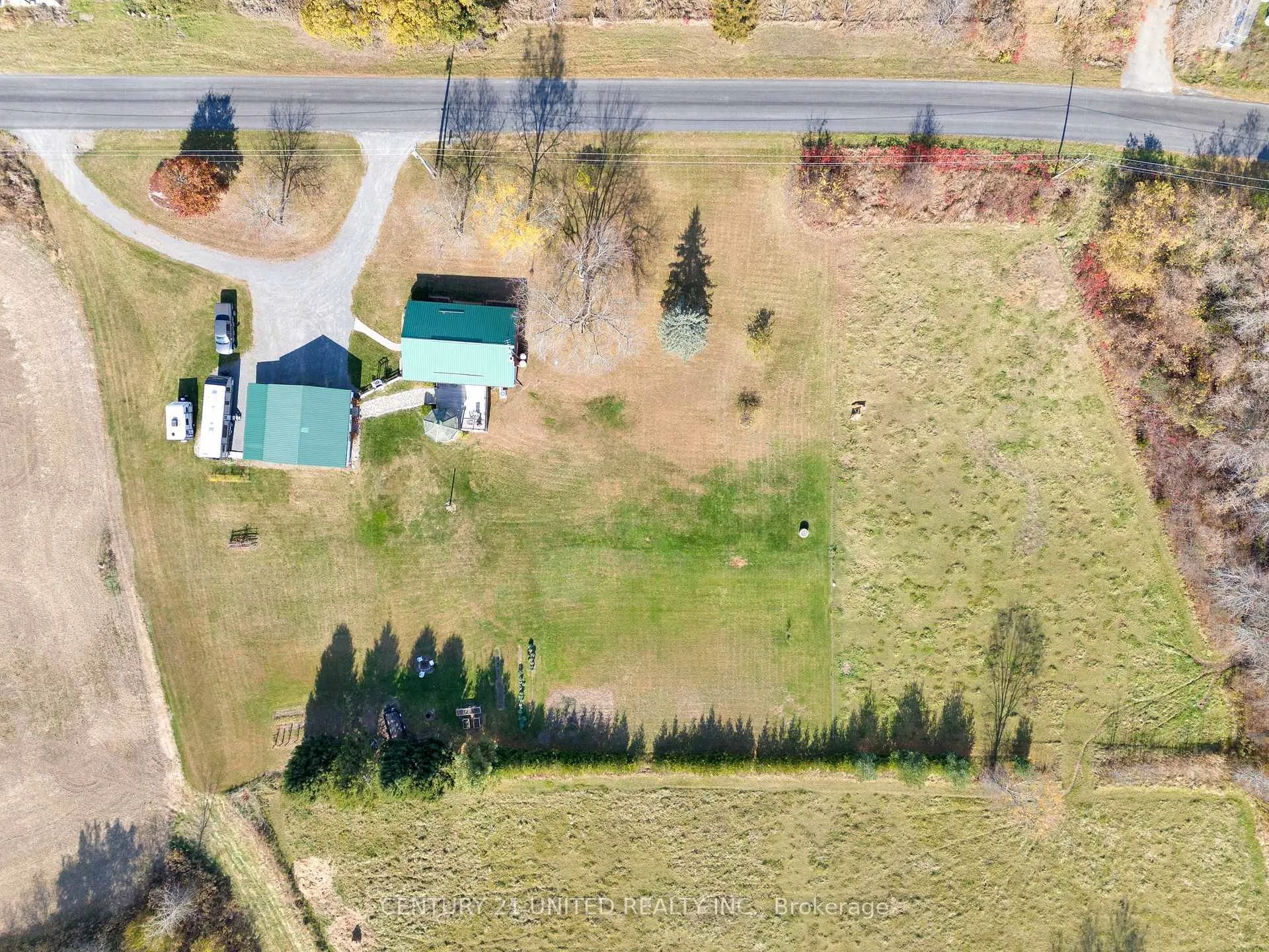 Photo 6 of 1976 Fish Lake Road, Prince Edward County, Sophiasburg Ward — HOMEH
