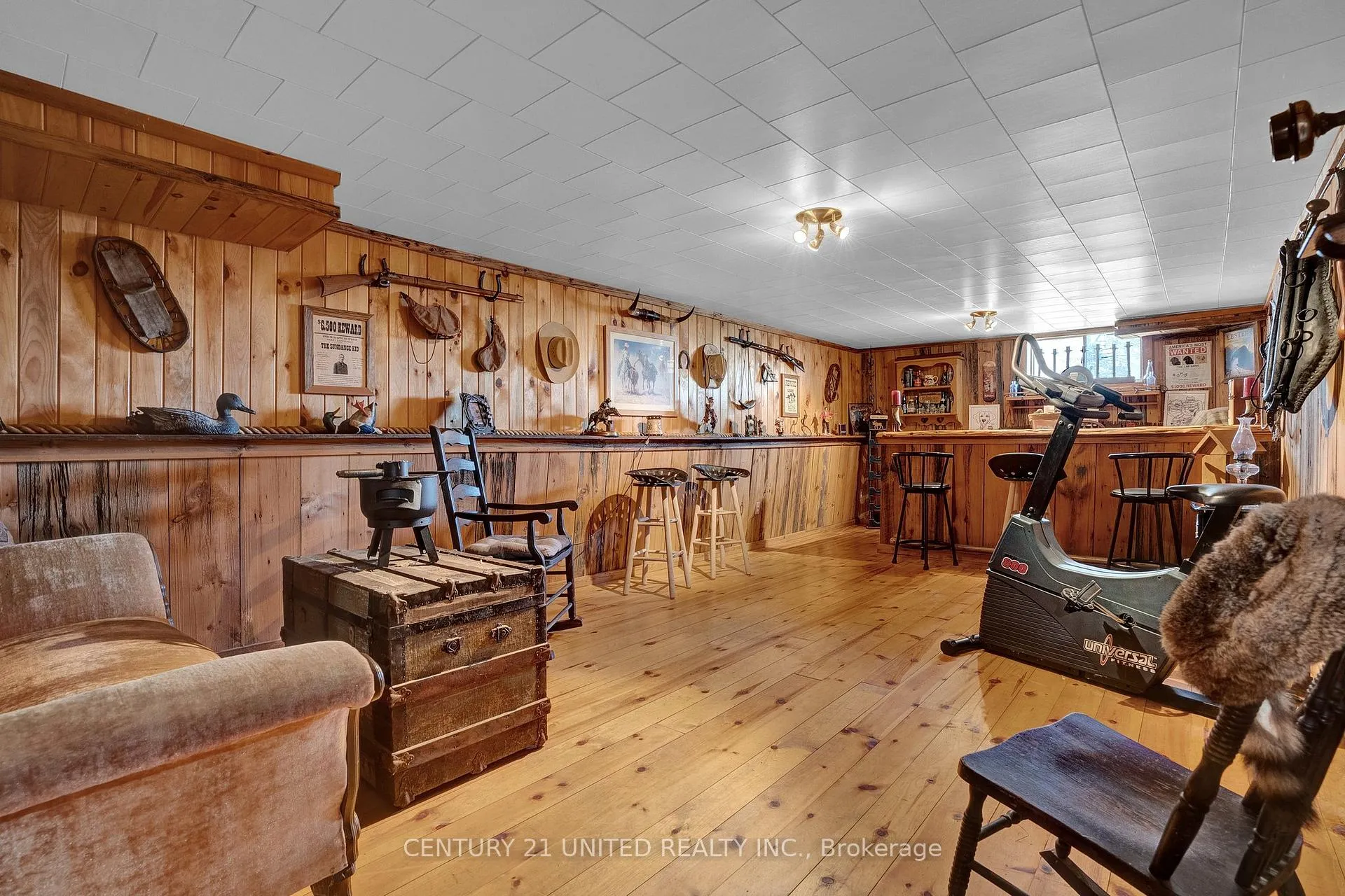Photo 23 of 1976 Fish Lake Road, Prince Edward County, Sophiasburg Ward — HOMEH