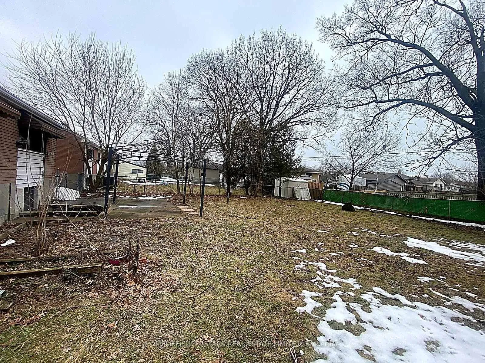 Photo 13 of 6802 Jill Drive, Niagara Falls, Oldfield — HOMEH