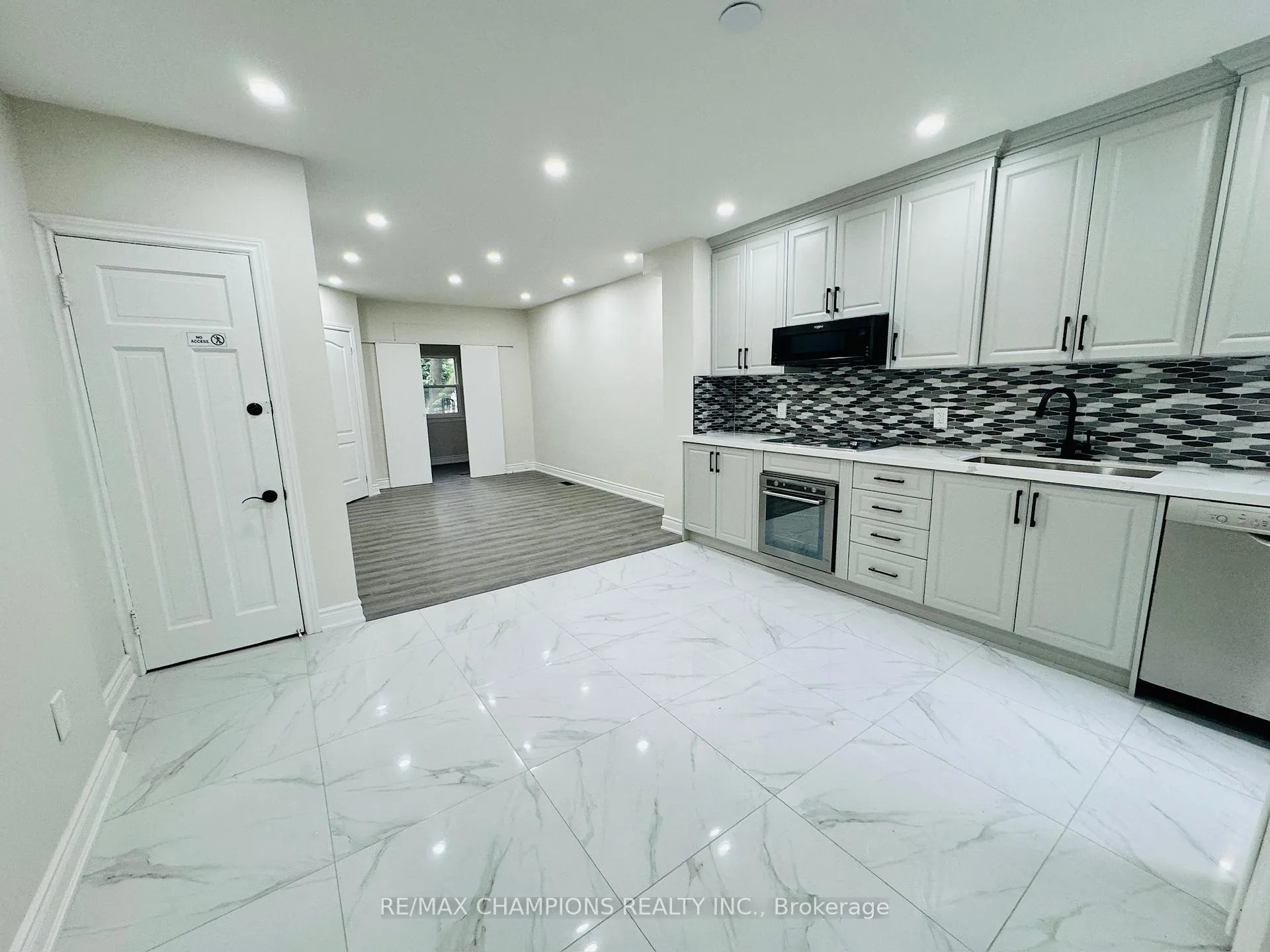 Photo 6 of Unit Main Flr, 196 Caledonia Road, Toronto, Corso Italia-Davenport — HOMEH